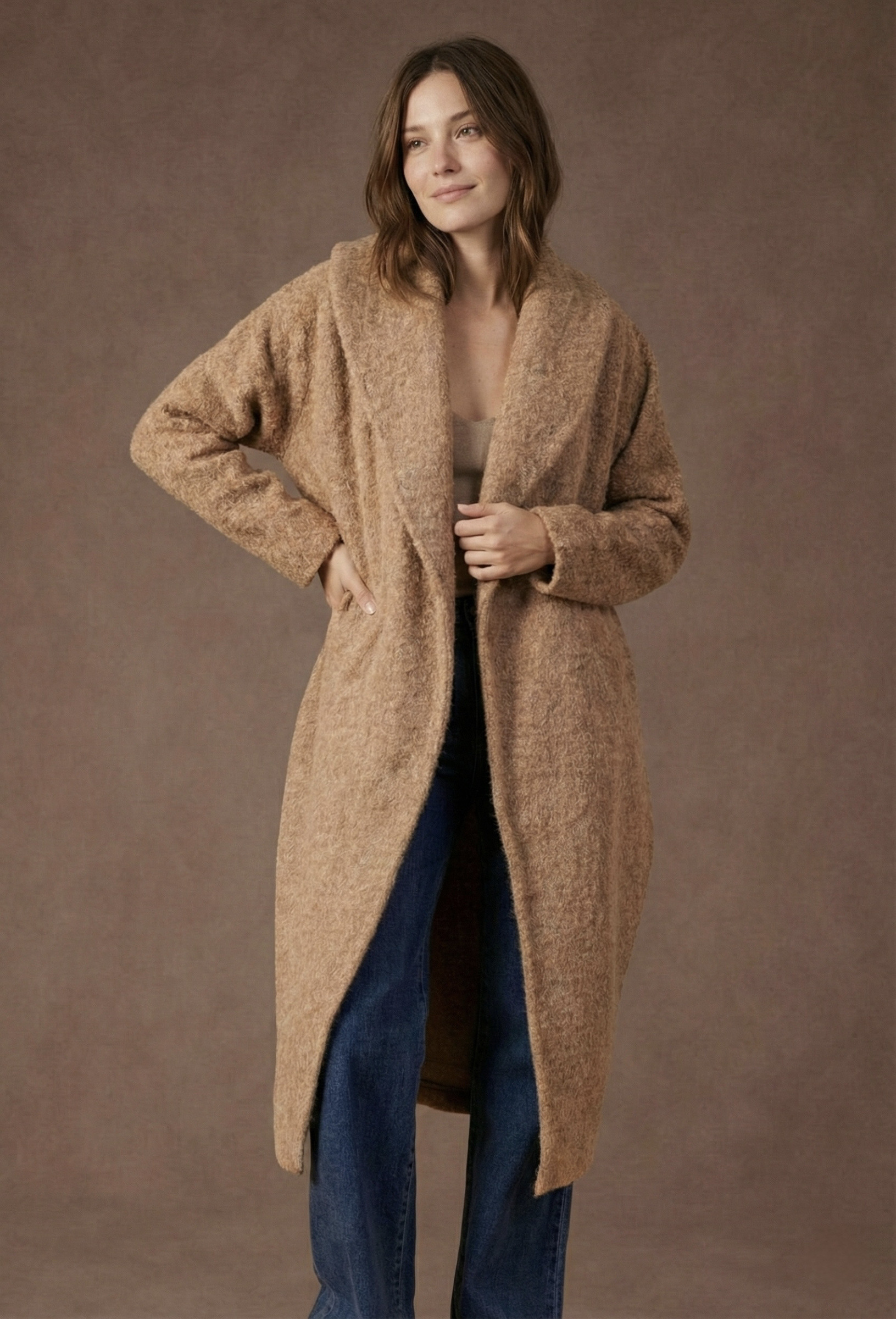 Großhändler Pépouz' Paris - Langer, flauschiger Strickmantel im Kokon-Stil
