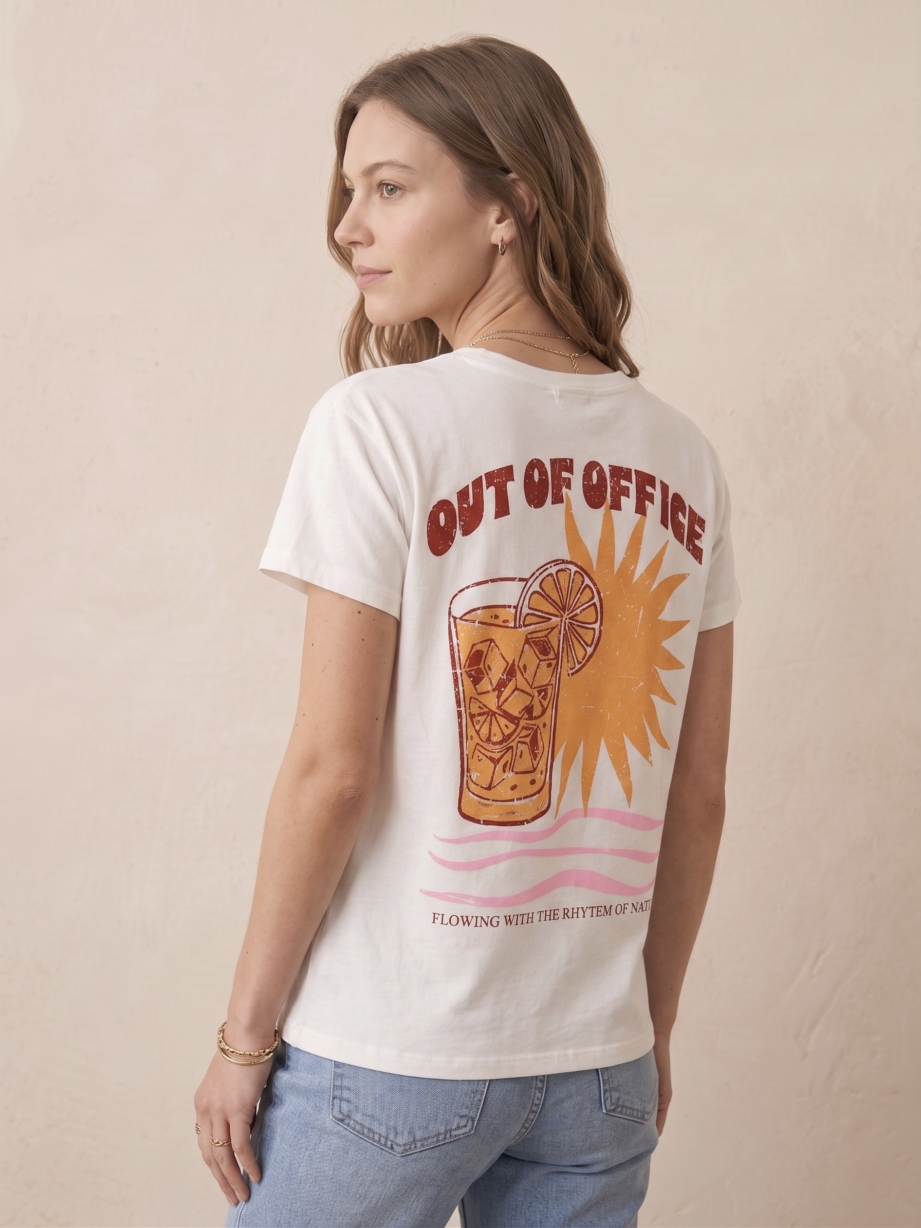 Grossiste Pépouz' Paris - T-shirt coton imprimé Out of Office col rond manches courtes coupe droite