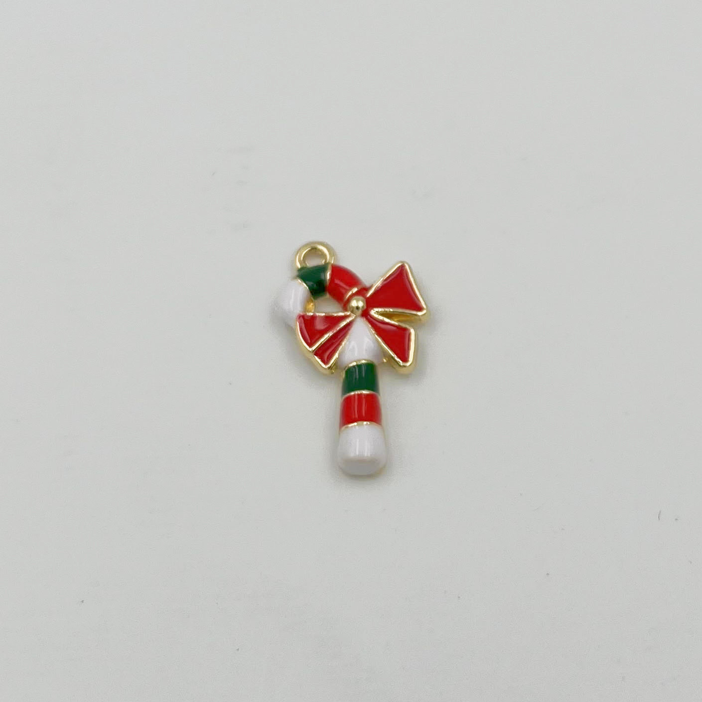 Wholesaler PERLES BLEUES - 20 Pcs of Sequins Christmas Canes Enameled in Zamak