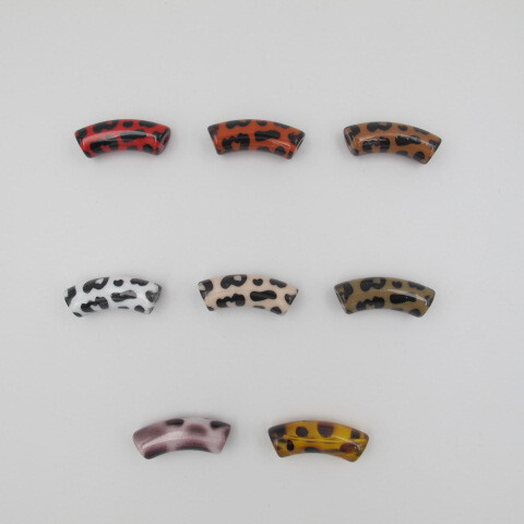 Wholesaler PERLES BLEUES - 25 Pcs Leopard Tube Beads 12x35mm Acrylic