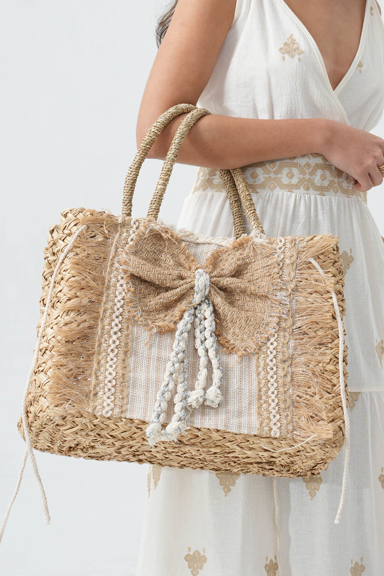 Wholesaler Phanie Mode (Phanie accessories) - Straw shopping bag with bow tie