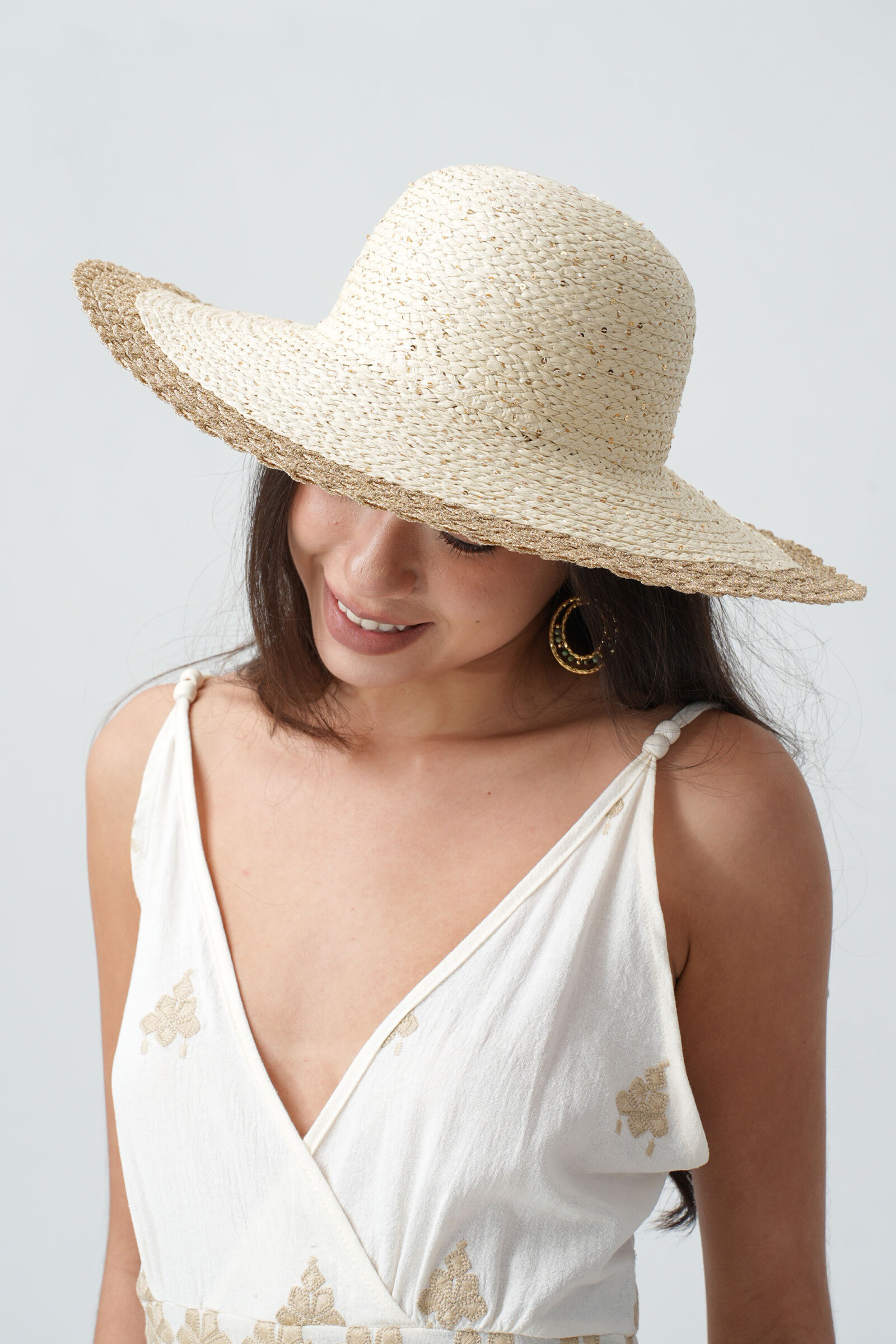 Großhändler Phanie Mode (Phanie accessories) - Geflochtenes Papierkap mit Lurex -Kanten