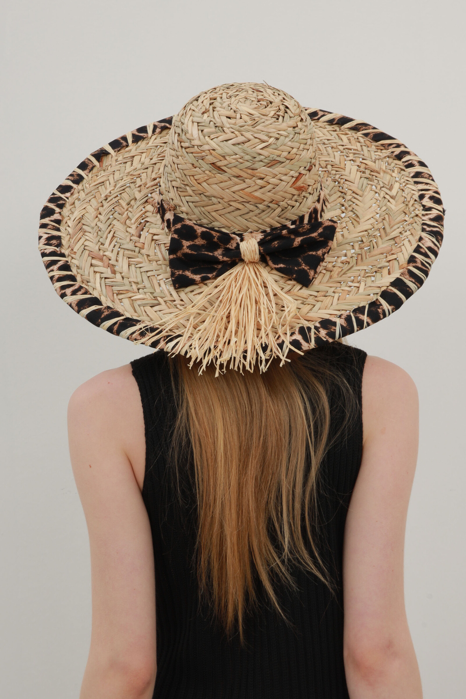 Wholesaler Phanie Mode (Phanie accessories) - Straw hat with leopard knot