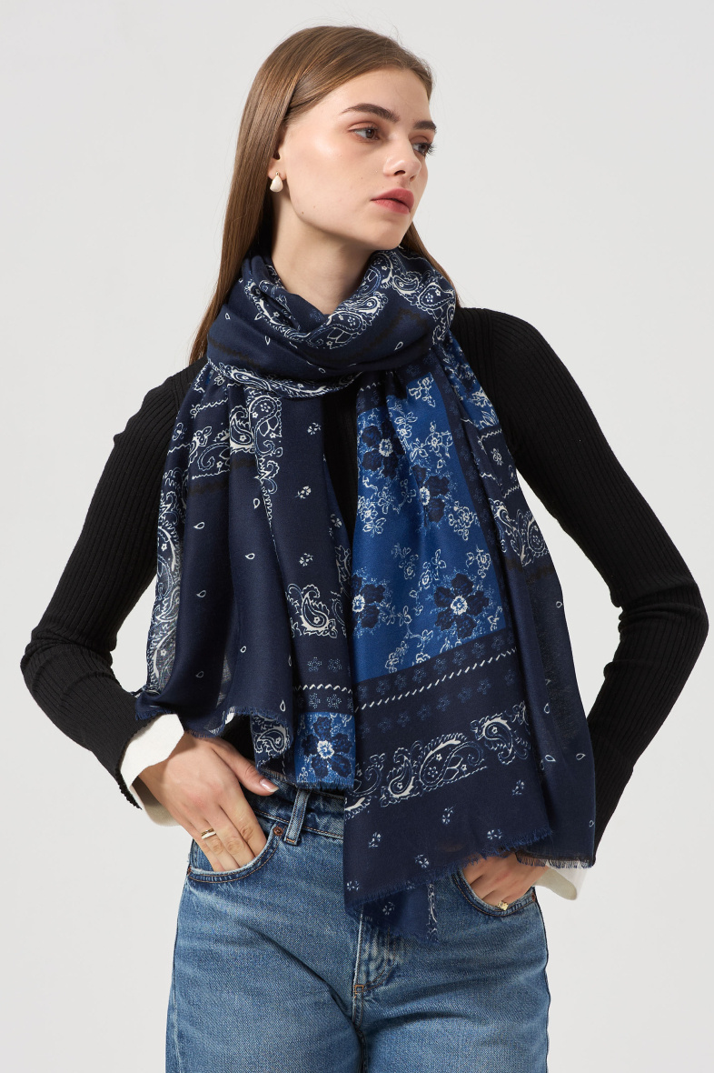 Grossiste Phanie Mode (Phanie accessories) - Foulard imprimé bandana motifs cachemire