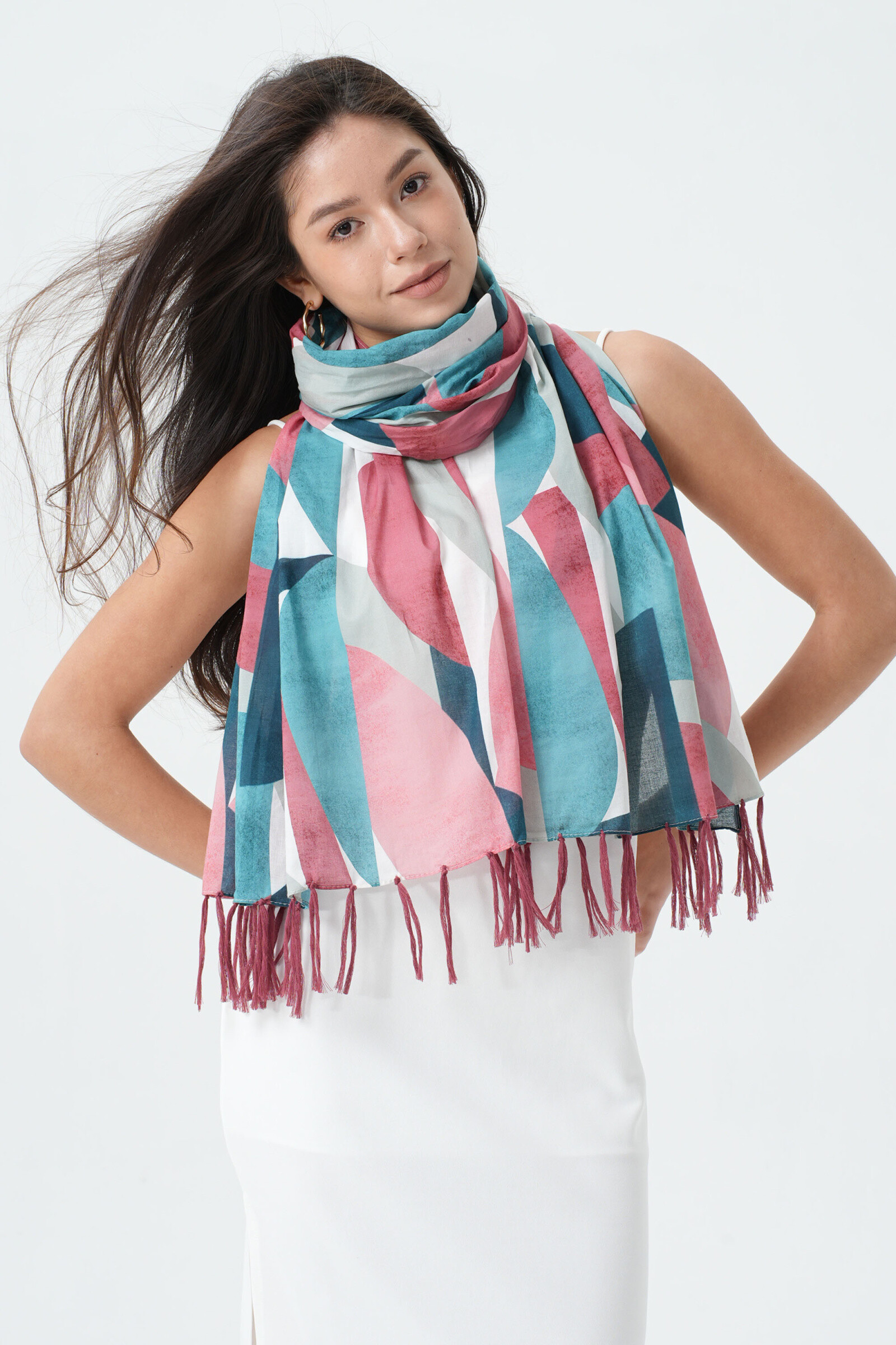 Wholesaler Phanie Mode (Phanie accessories) - Cotton scarf with fringes