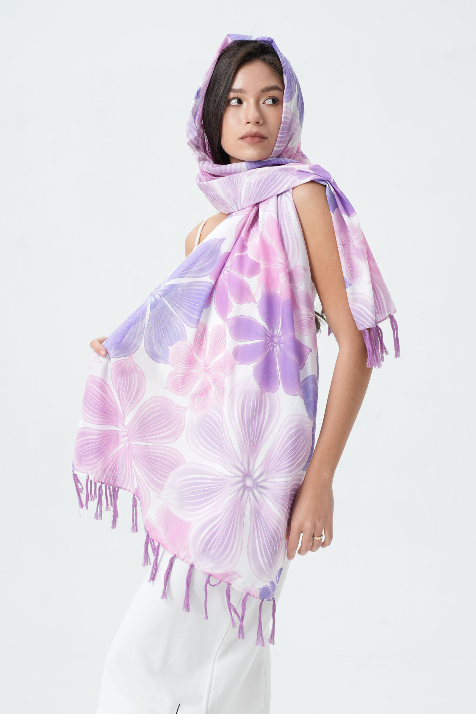 Wholesaler Phanie Mode (Phanie accessories) - Cotton scarf with fringes