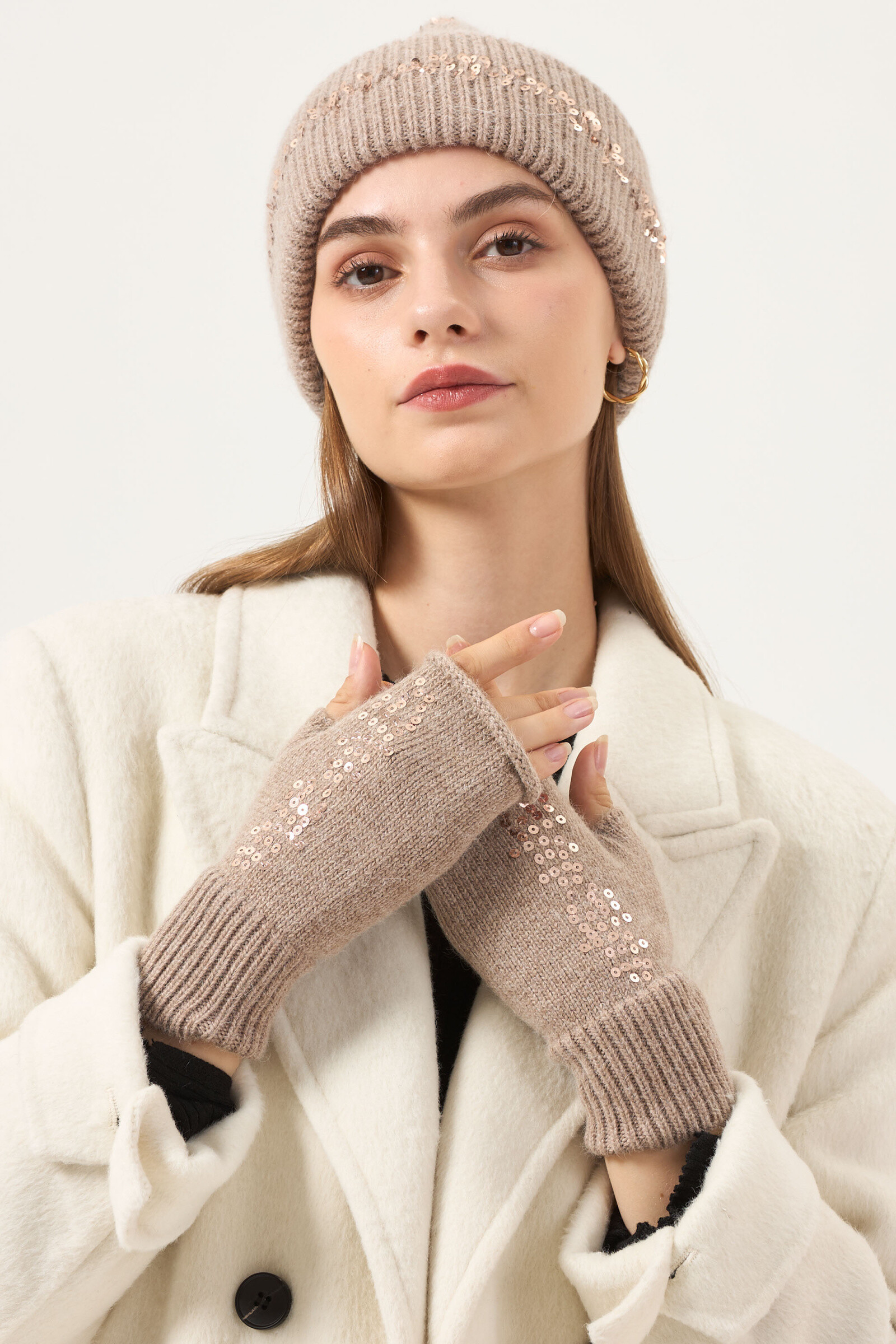 Wholesaler Phanie Mode (Phanie accessories) - Short knitted sequin mittens