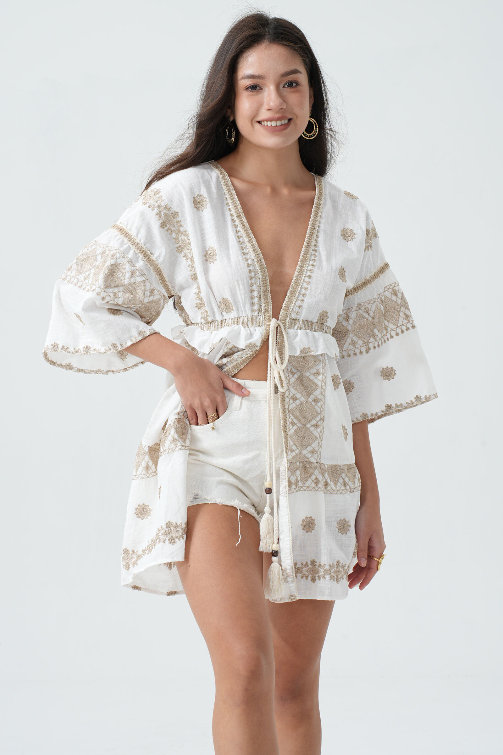 Grossiste Phanie Mode (Phanie accessories) - Kimono avec broderies ethniques
