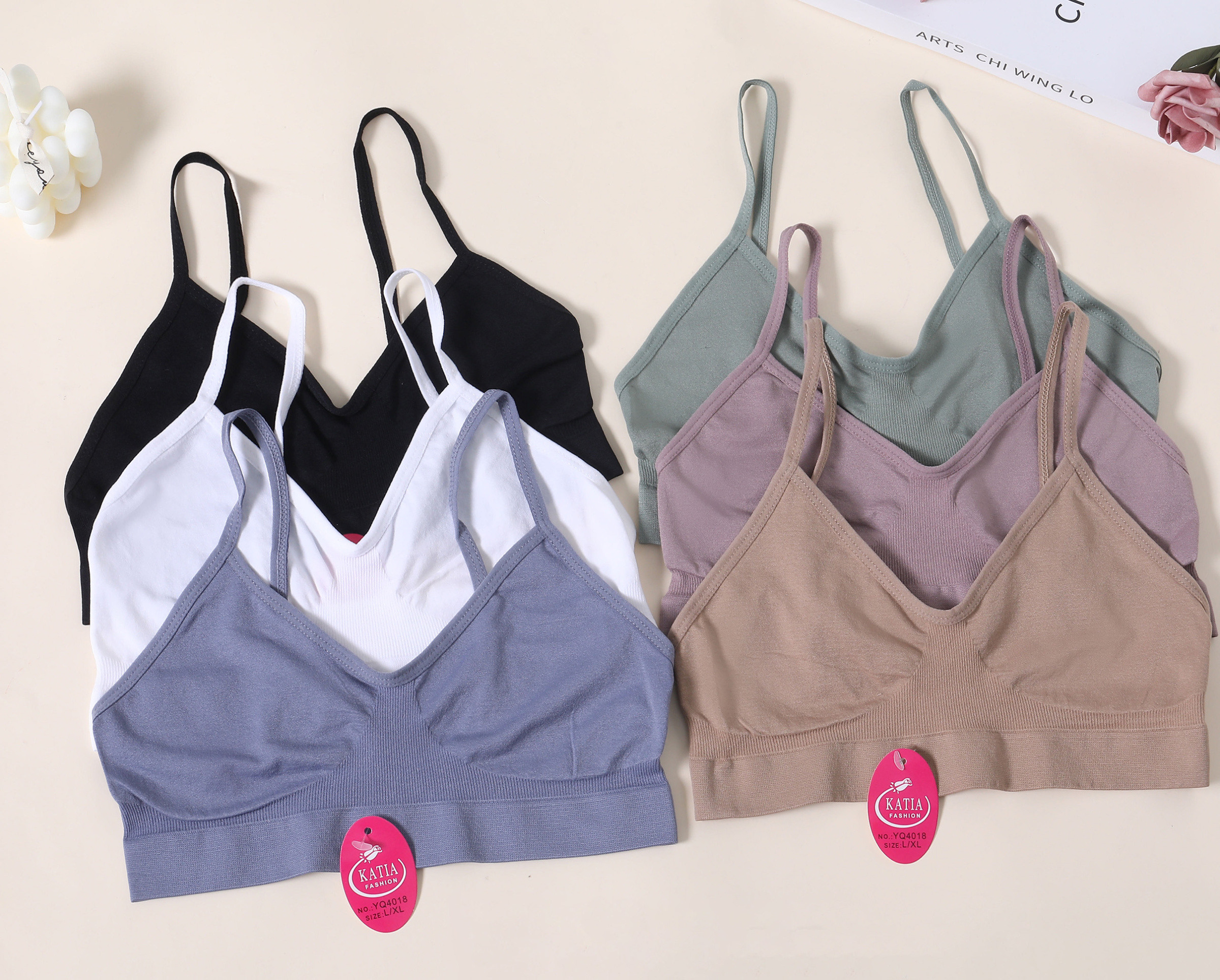 Großhändler PHENIX ROUGE - Damen Bralettes ohne Polsterung mit schmalen Trägern