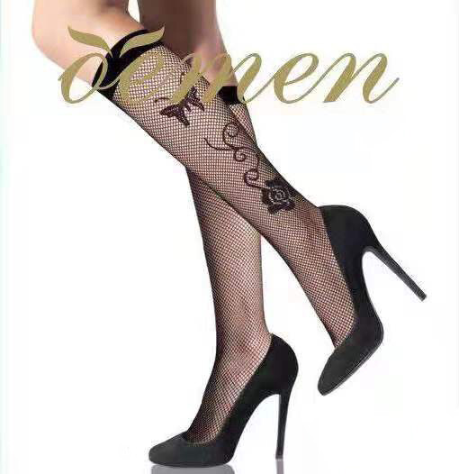 Grossiste PHENIX ROUGE - Mi-bas en résille avec motif papillon