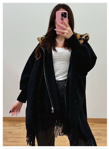 Grossiste PINKA - Poncho cape avec franges