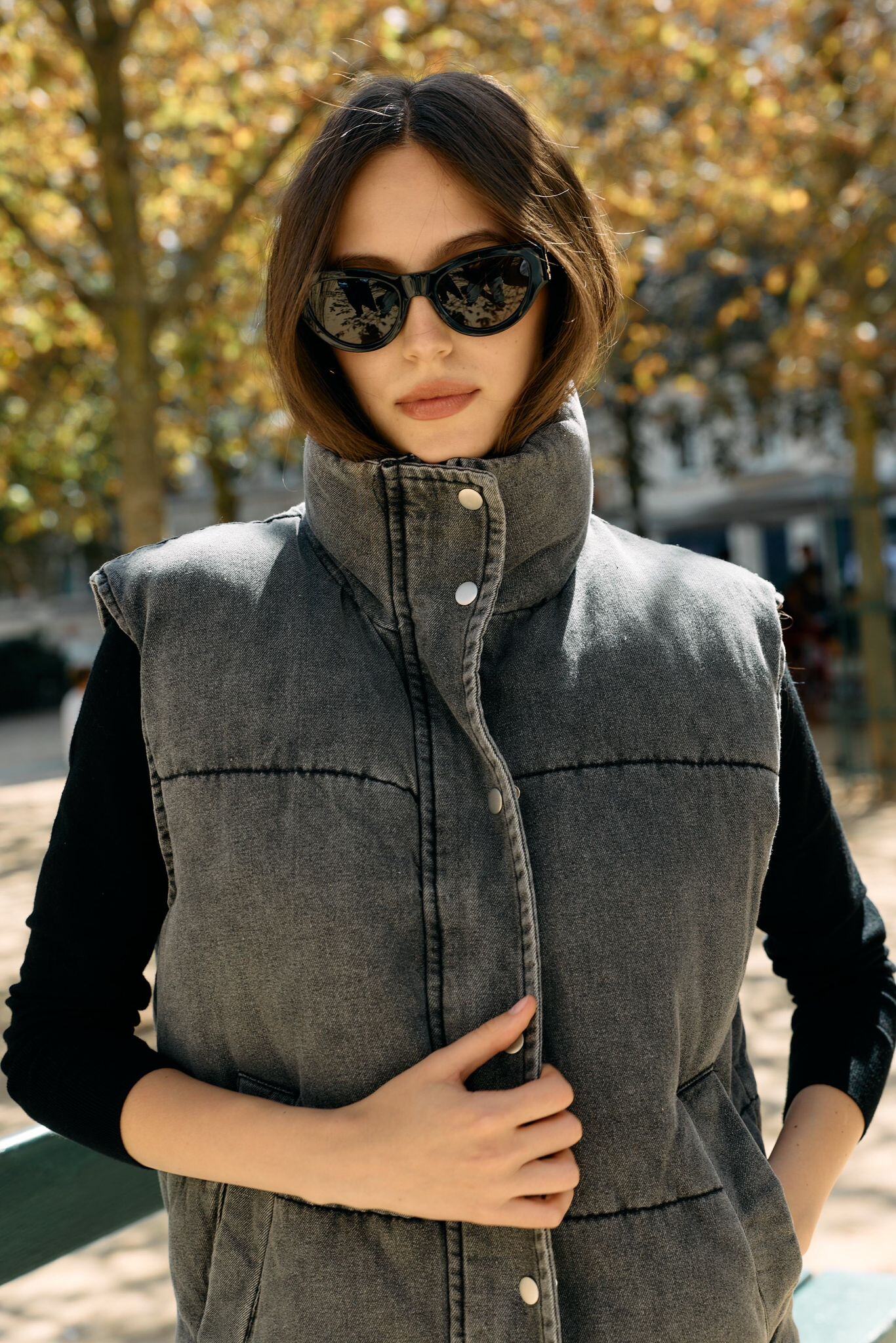 disponible en bleu et en gris