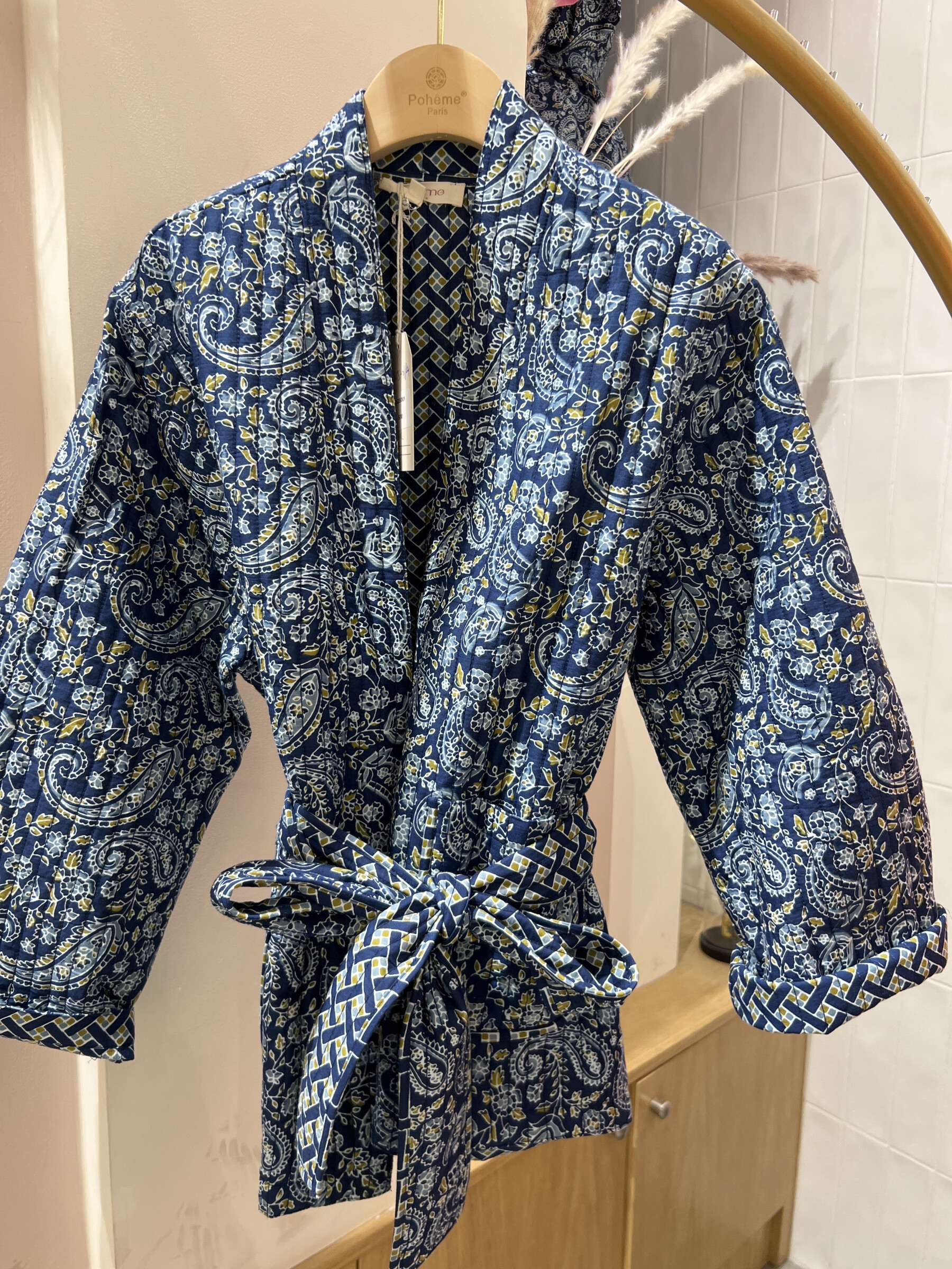 Grossista POHÊME - Giacca reversibile Lilou Kimono in una stampa in cashmere
