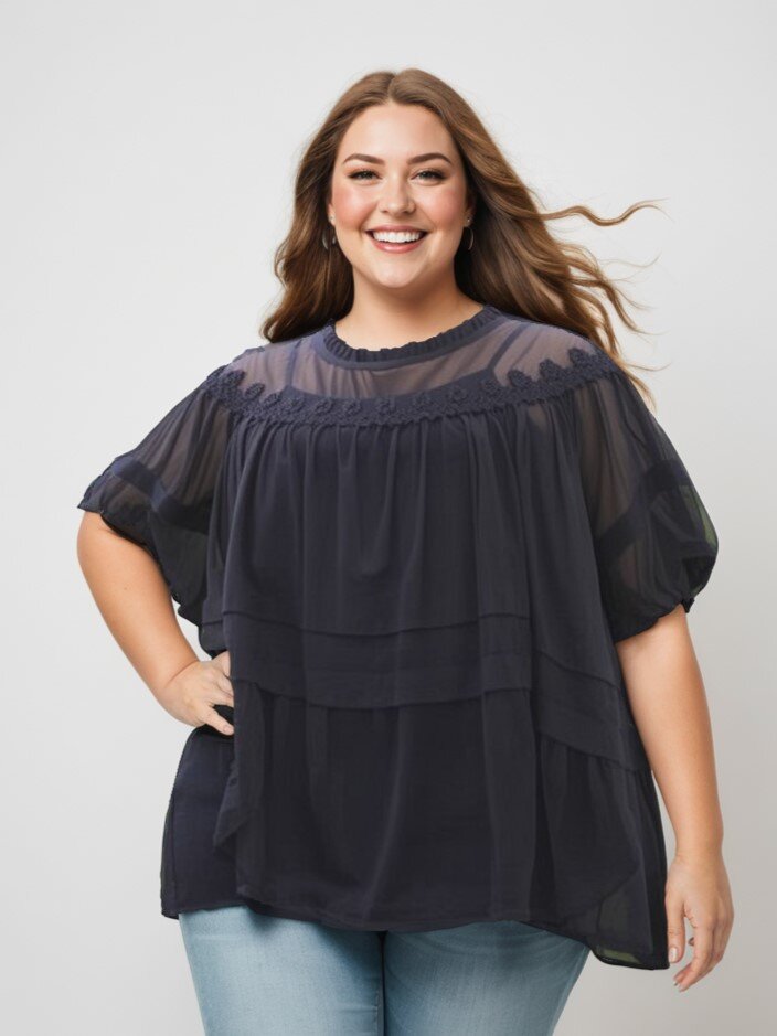 Großhändler Pomme Rouge Paris - Top + Bluse mit großen Stickereien in Übergröße (C6563)