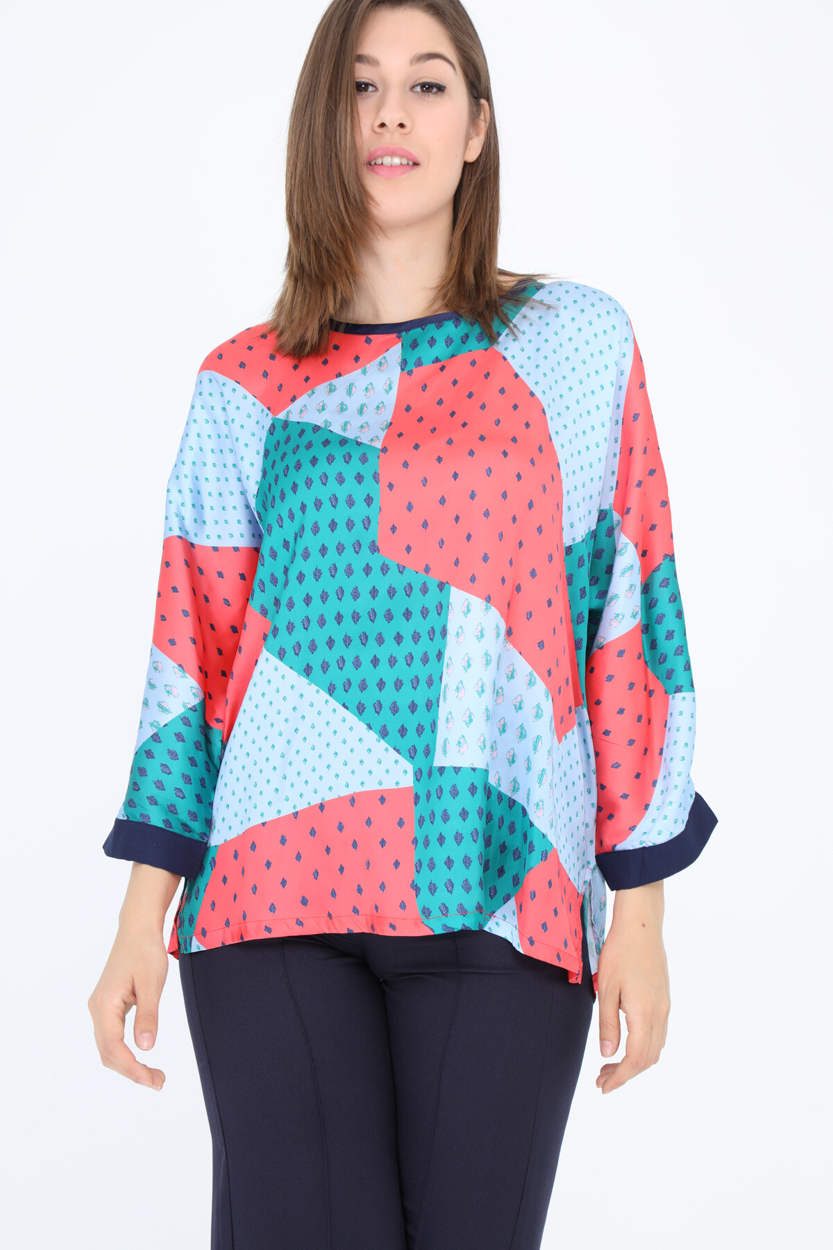 Wholesaler Pomme Rouge Paris - Redly printed silky blouse (C6111)