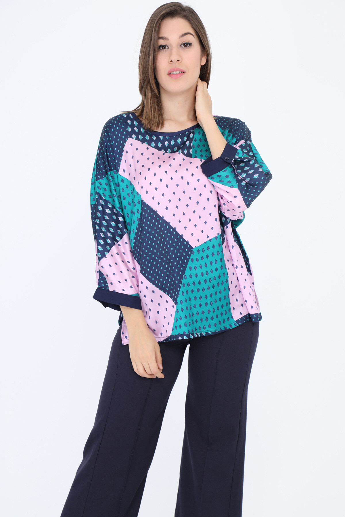 Wholesaler Pomme Rouge Paris - Blue printed silky blouse (C6111)