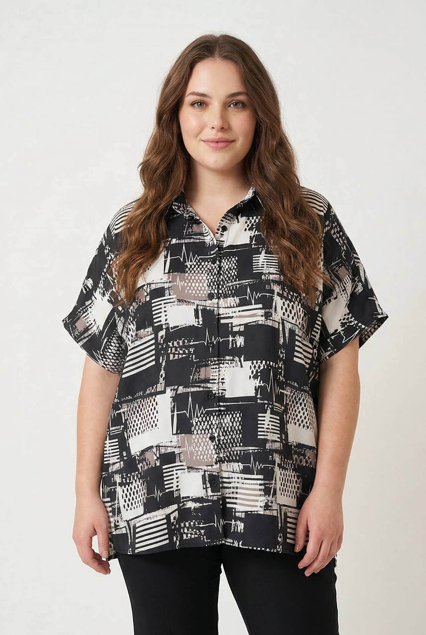 Grossista Pomme Rouge Paris - Blusa stampata taglia grande (C6221)