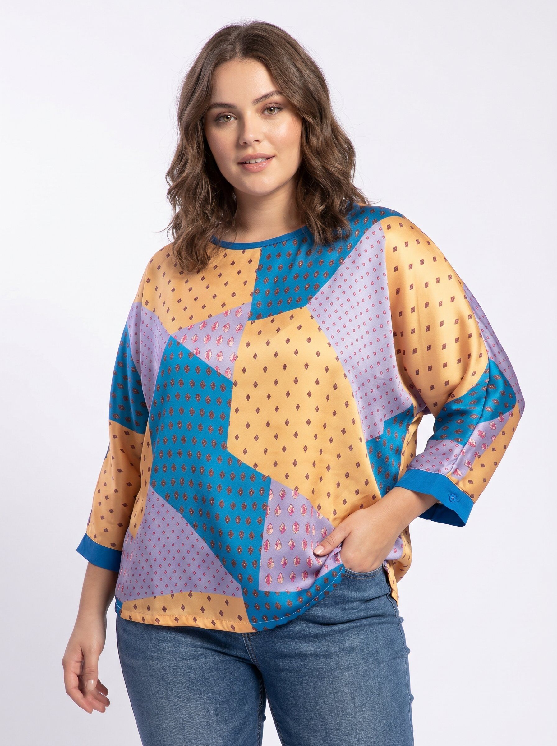 Grossiste Pomme Rouge Paris - Blouse soyeuse grande taille imprimé jaune