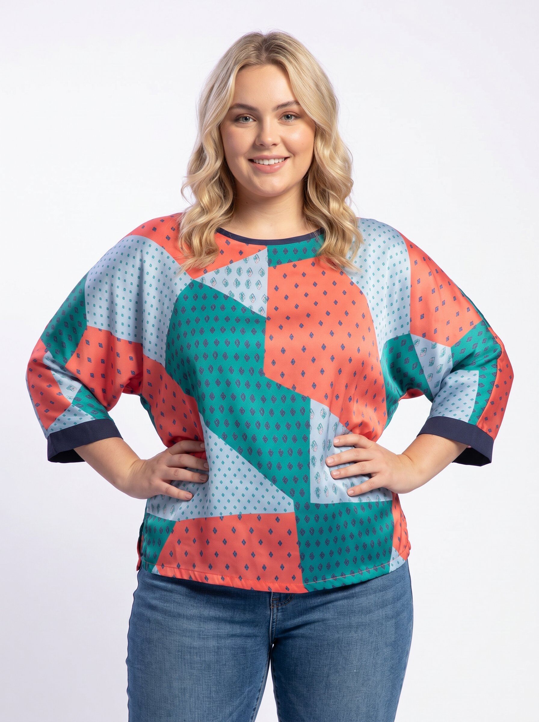 Grossiste Pomme Rouge Paris - Blouse soyeuse grande taille imprimé rouge
