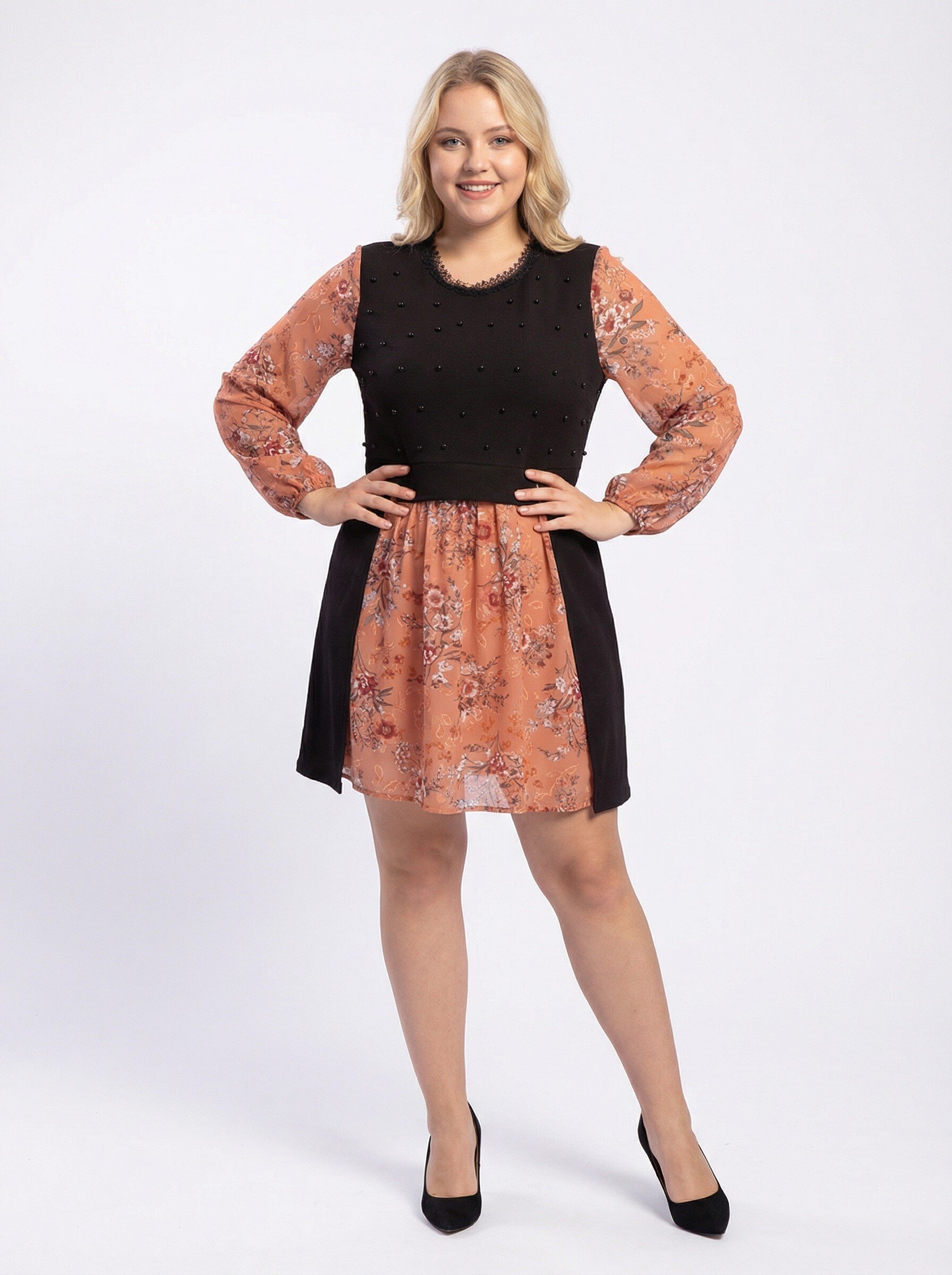 Grossiste Pomme Rouge Paris - Robe grande taille effet superposé avec perles