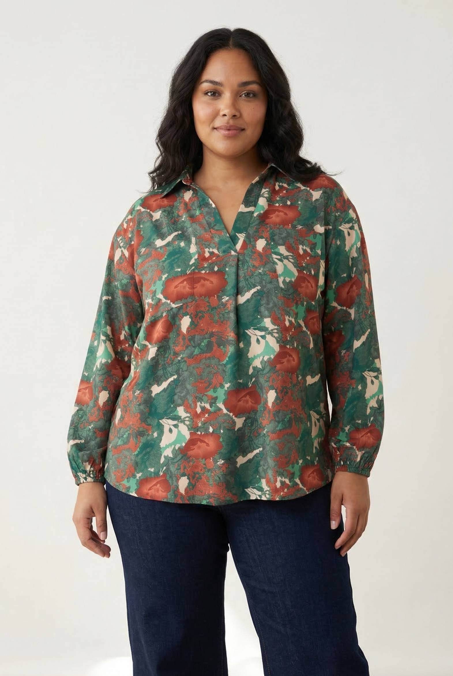 Grossiste Pomme Rouge Paris - Chemise grande taille imprimé vert (PC6632)