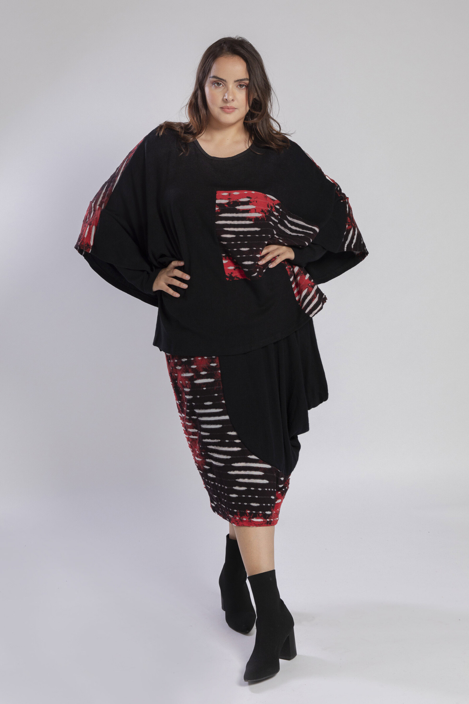 Grossiste Pomme Rouge Paris - Ensemble poncho + jupe (A828)