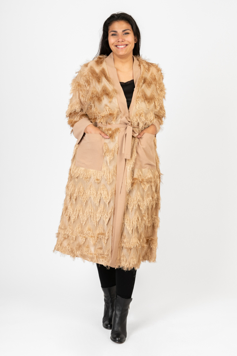 Grossiste Pomme Rouge Paris - Gilet texturé doré (CA6639)