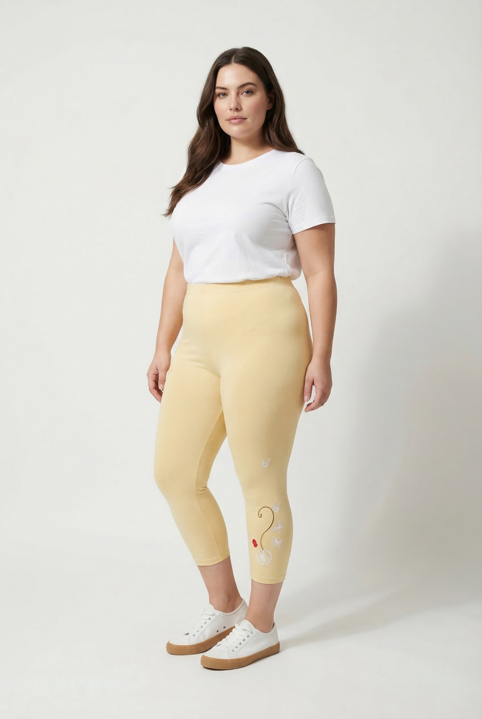 Grossista Pomme Rouge Paris - Leggings beige taglia grande con ricamo a farfalla (B028)