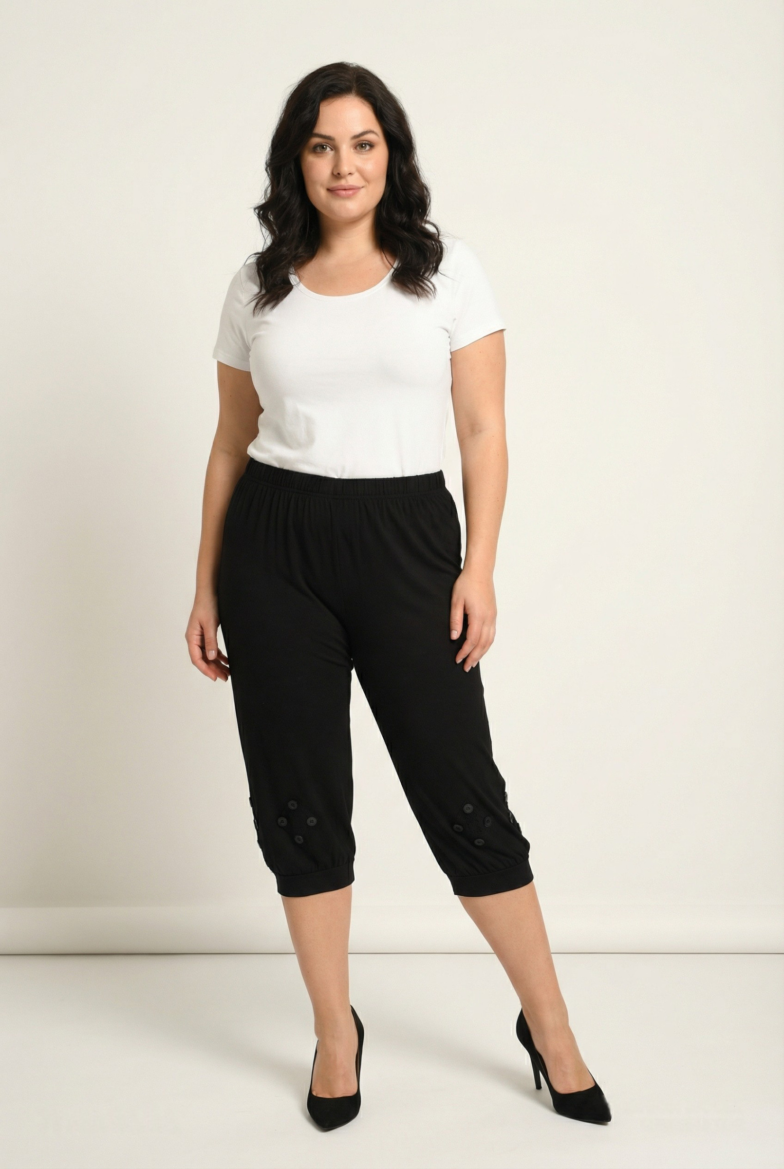 Grossiste Pomme Rouge Paris - Pantacourt grande taille avec multiples boutons (B158)