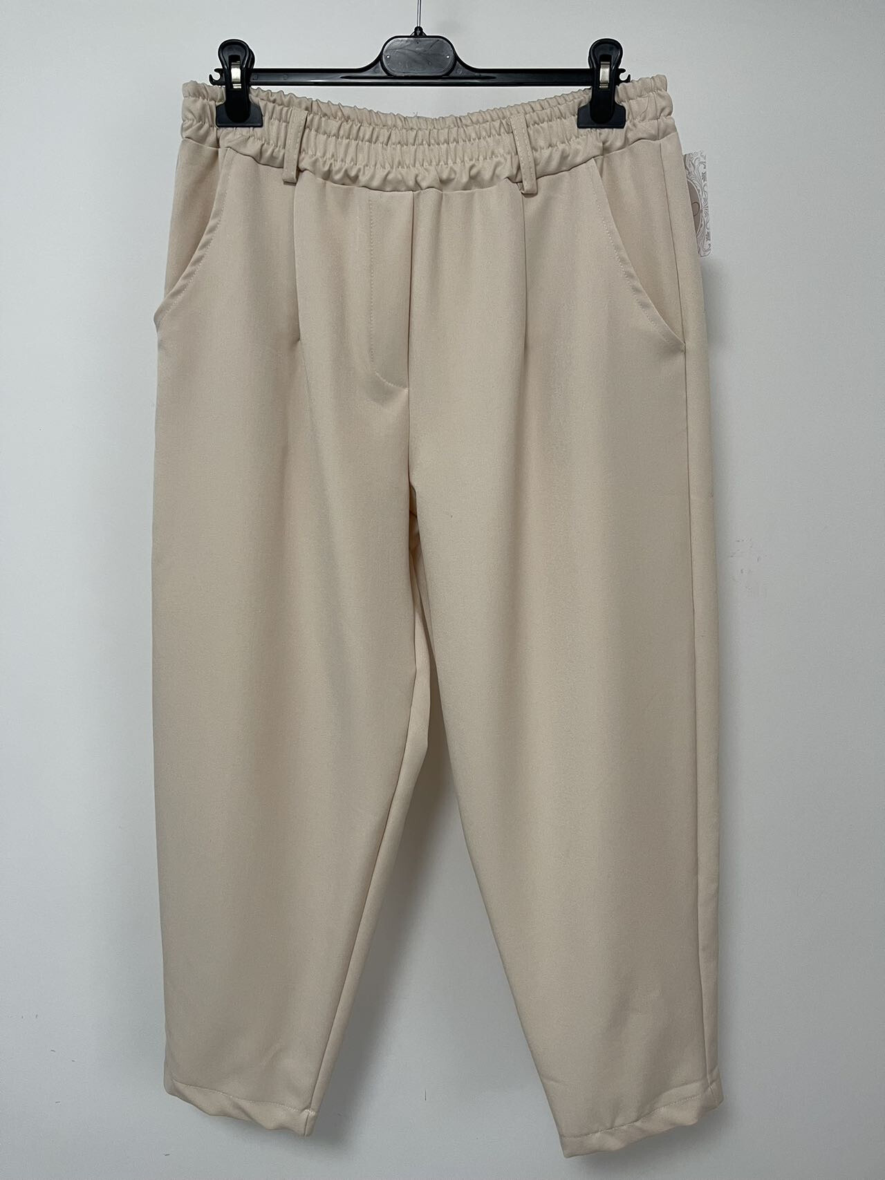 Grossiste Pomme Rouge Paris - Pantalon grande taille beige (T230018)