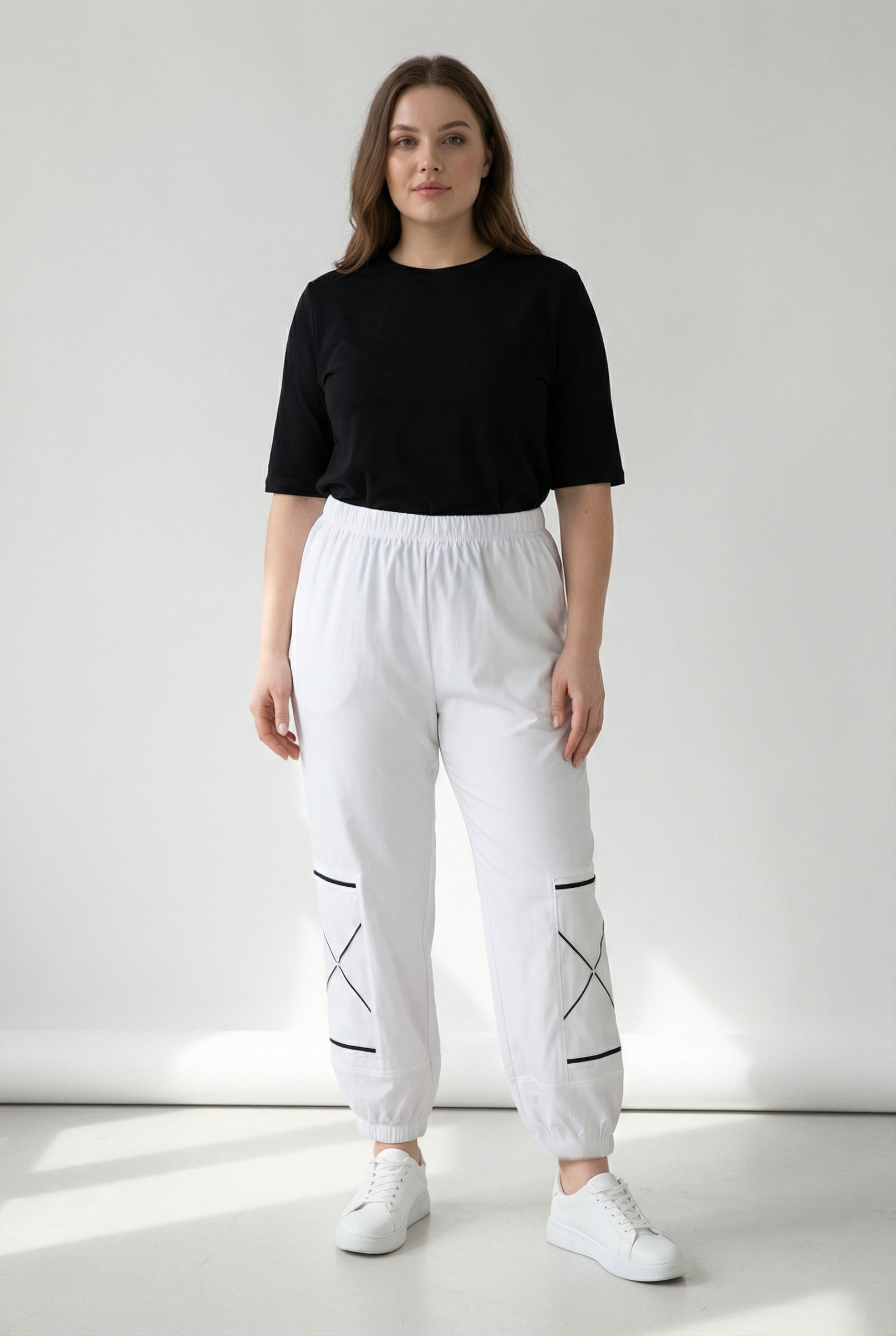 Grossiste Pomme Rouge Paris - Pantalon blanc style urbain grande taille (B175)