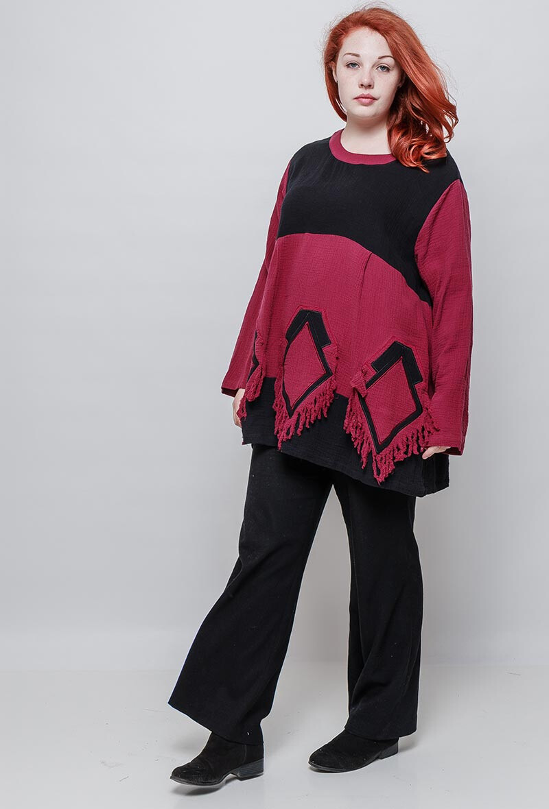 Grossiste Pomme Rouge Paris - Pull effet déchiré rouge et noir (A815)