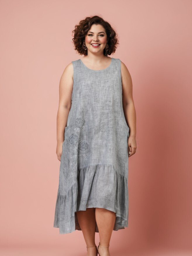 Grossiste Pomme Rouge Paris - Robe grande taille avec broderie floral gris (C8015)