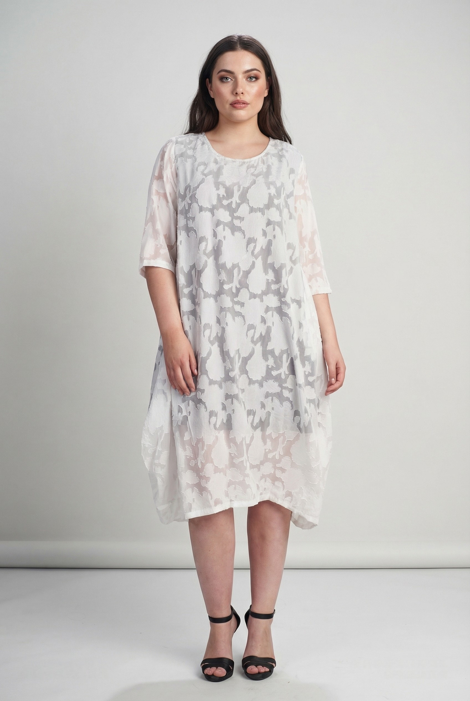 Grossiste Pomme Rouge Paris - Robe grande taille en dentelle blanc (A856)