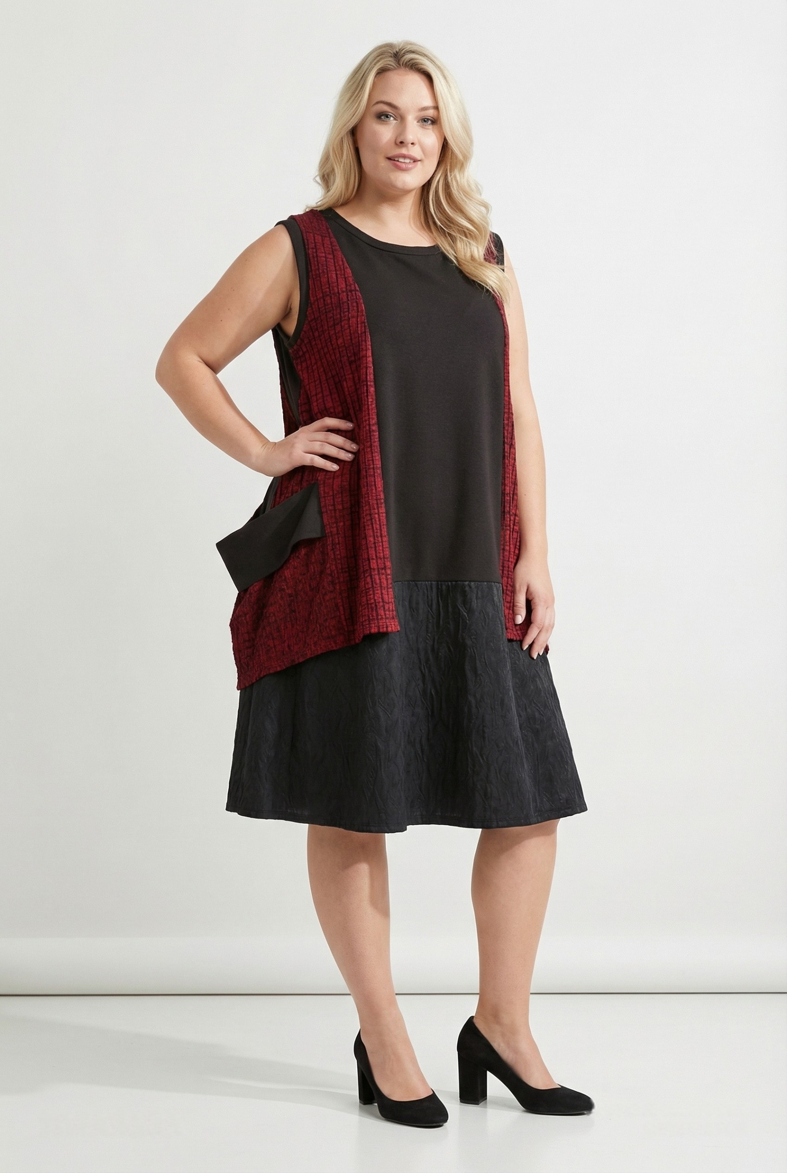 Grossiste Pomme Rouge Paris - Robe rouge effet 2en1 sans manches grande taille