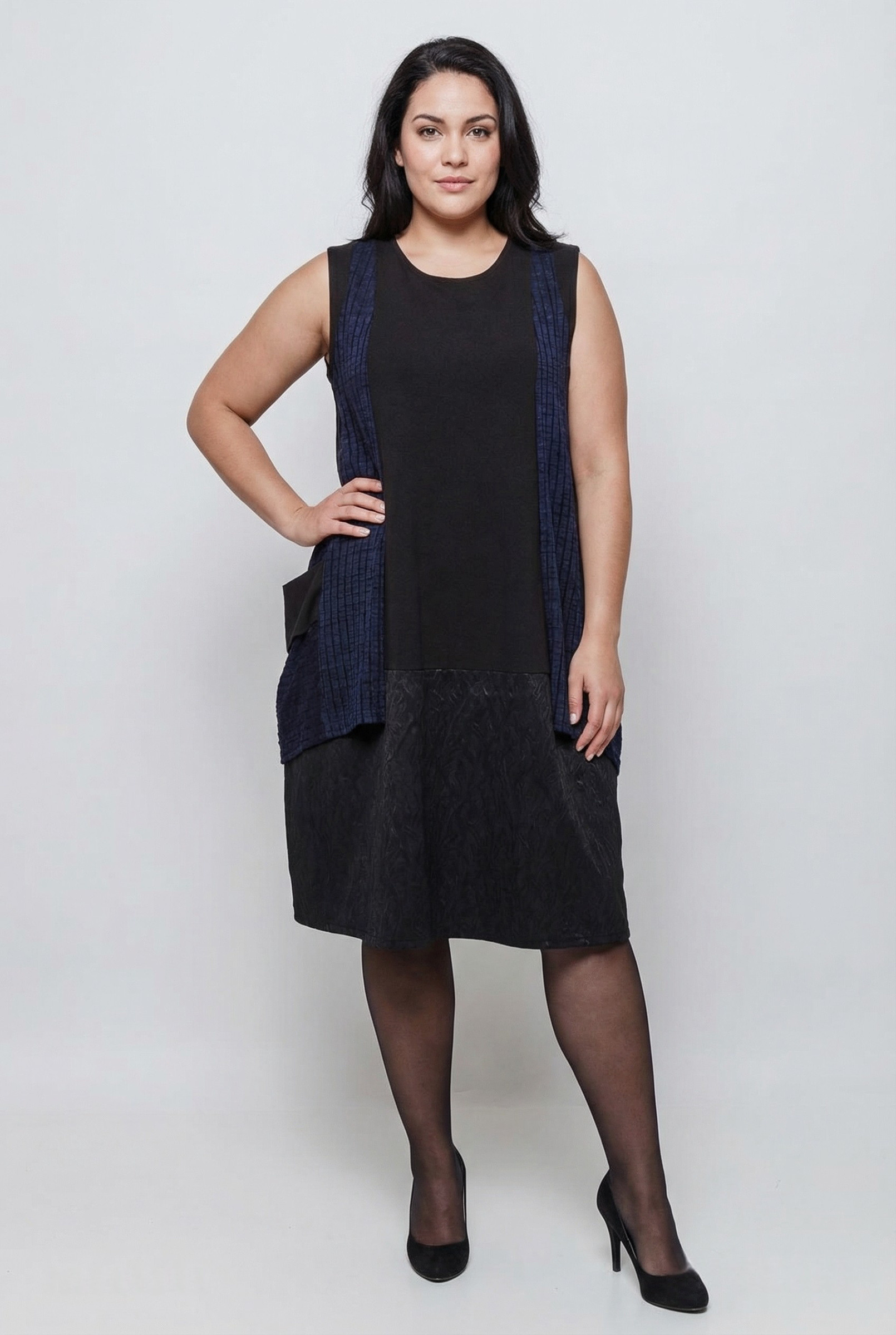 Grossiste Pomme Rouge Paris - Robe bleu effet 2en1 sans manches grande taille