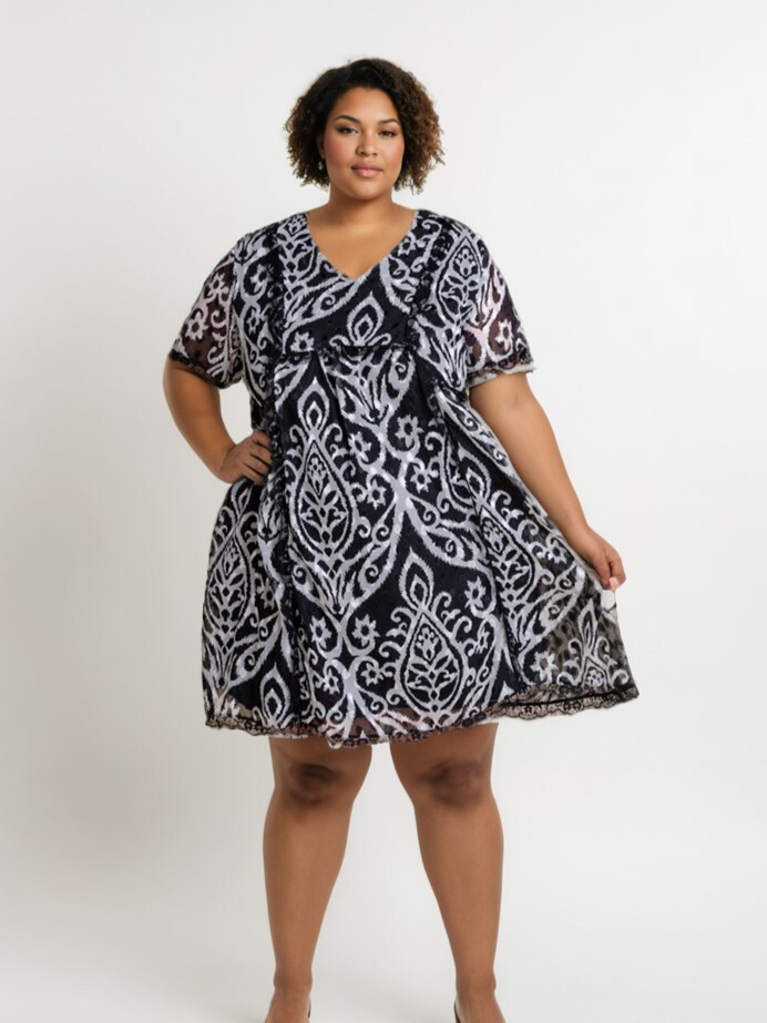Grossiste Pomme Rouge Paris - Robe grande taille imprimé gris (C6225)