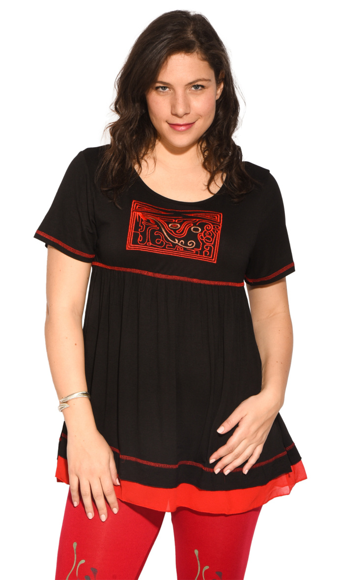 Grossista Pomme Rouge Paris - T-shirt con cuciture e ricami (A549)