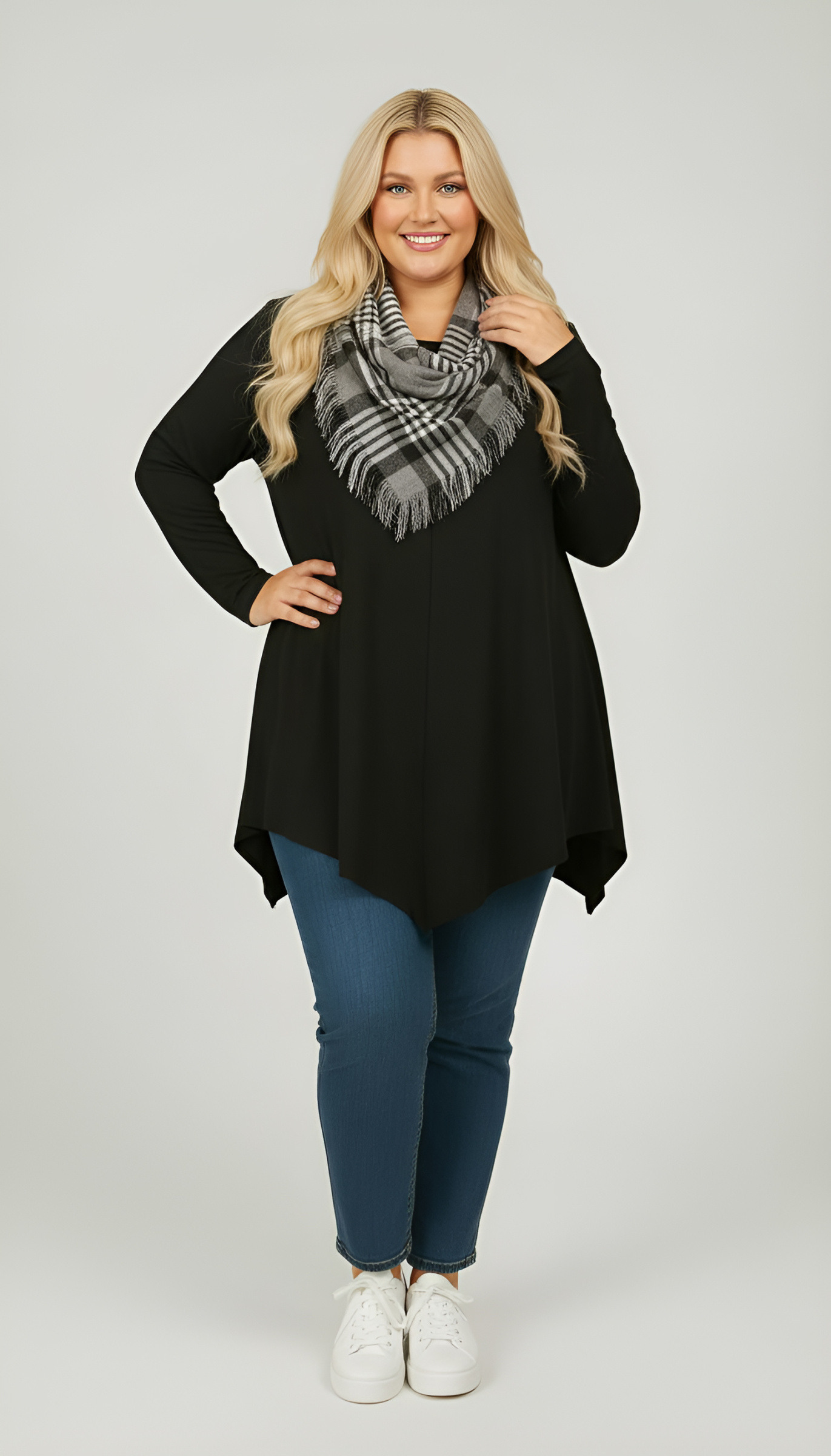 Grossiste Pomme Rouge Paris - T-shirt asymétrique grande taille avec col foulard