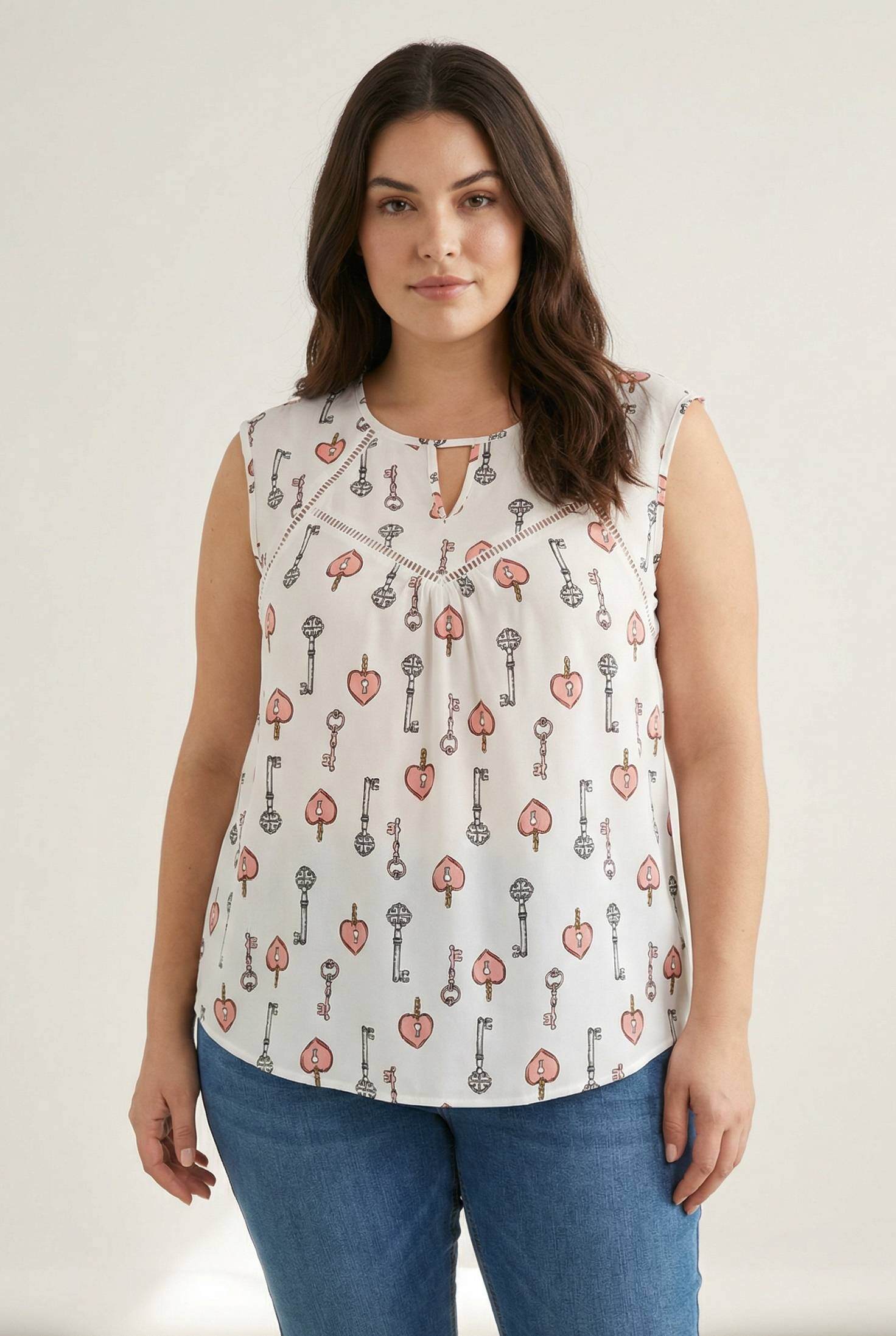 Grossiste Pomme Rouge Paris - Top blanc grande taille imprimé clefs (A956)