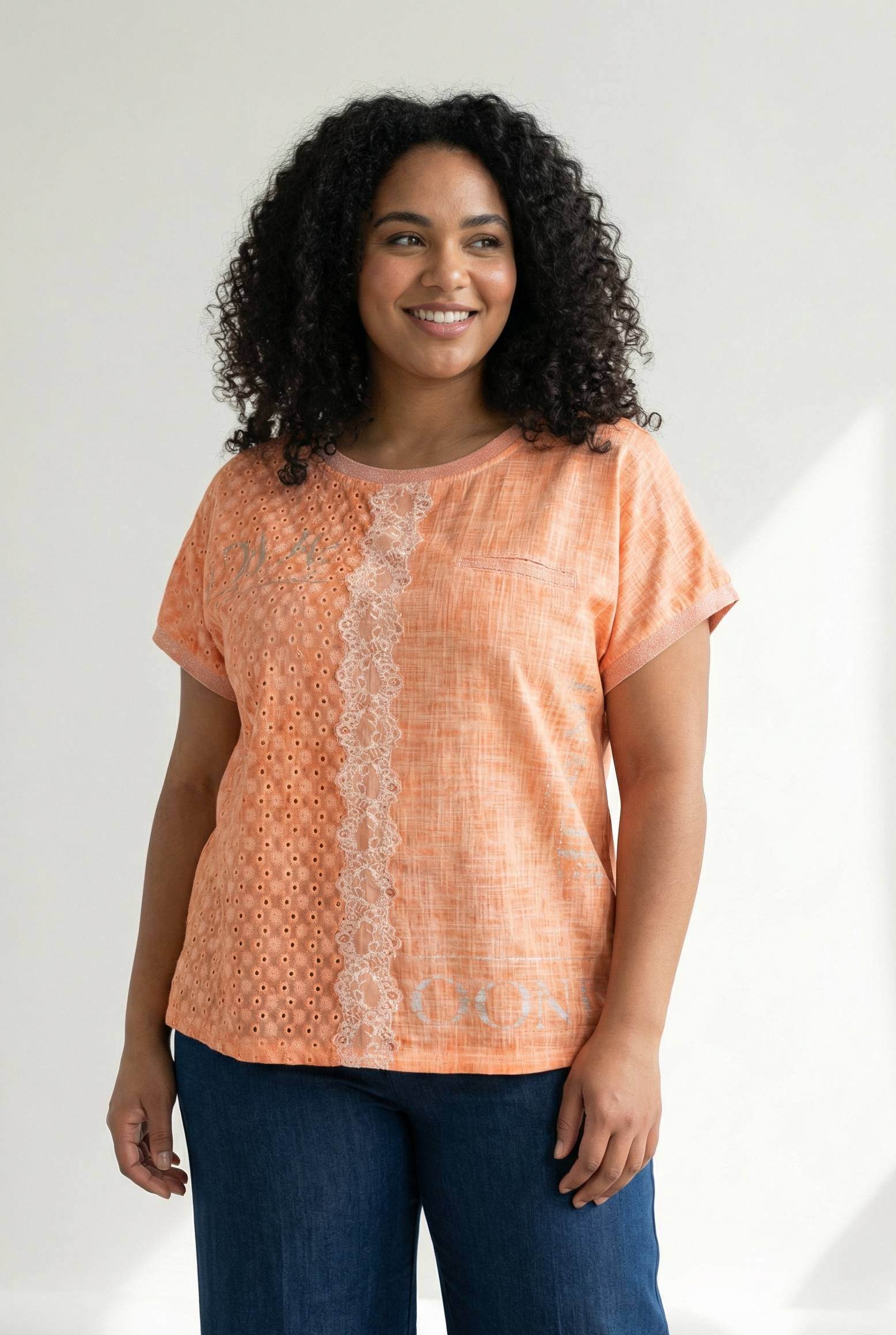 Grossiste Pomme Rouge Paris - T-shirt grande taille orange (C8013)