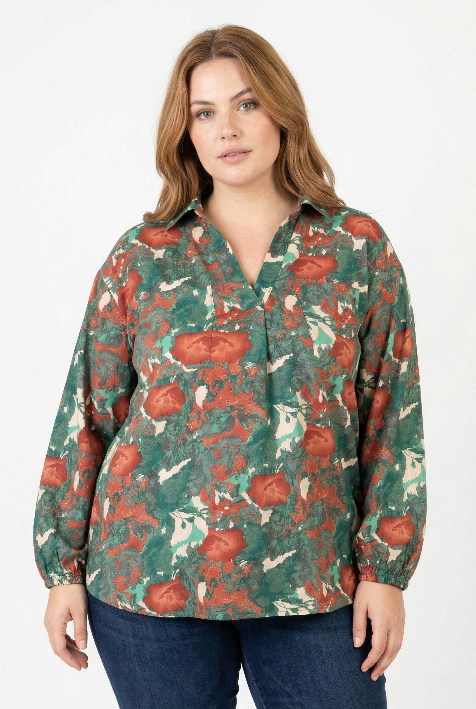 Wholesaler Pomme Rouge Paris - Plus Size Green Print Shirt (C6632)