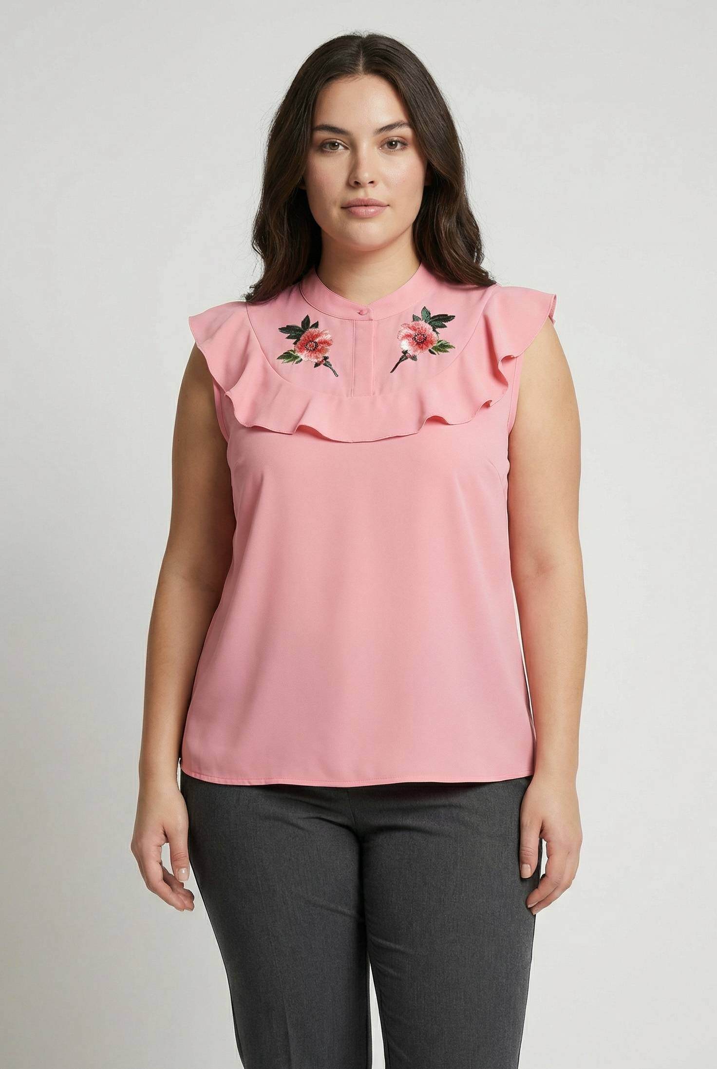 Grossiste Pomme Rouge Paris - Top rose grande taille sans manche avec broderies (A965)
