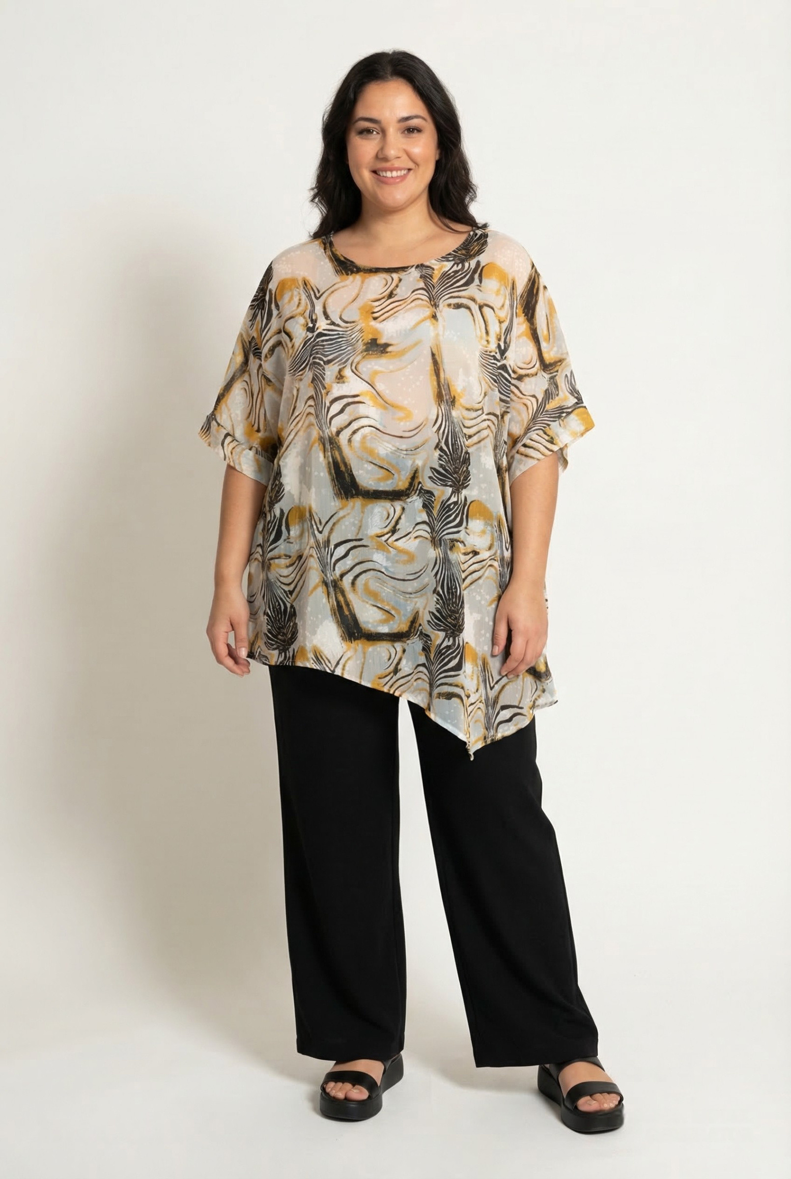 Grossiste Pomme Rouge Paris - Top grande taille imprimé noir (C6596)