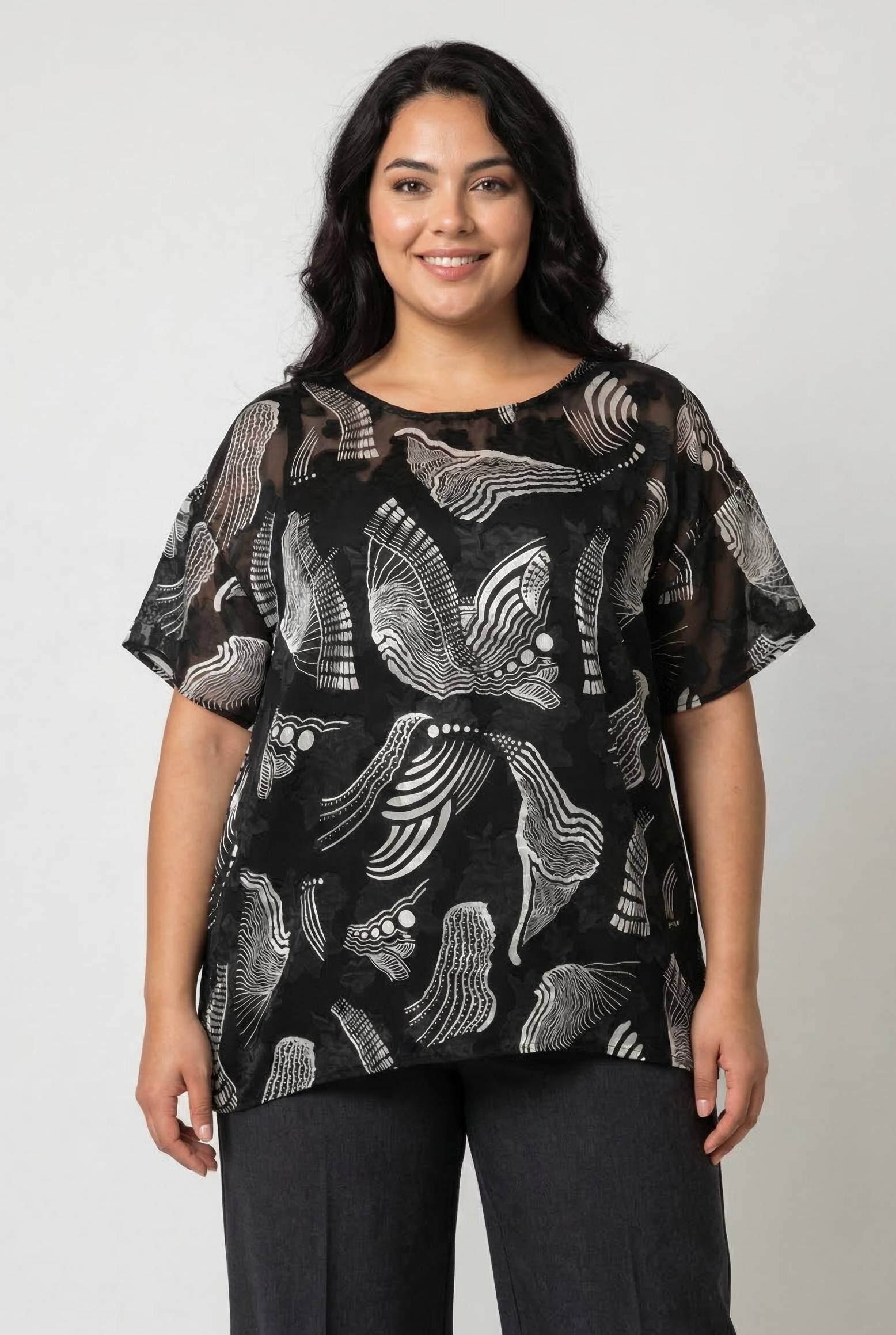 Grossiste Pomme Rouge Paris - Top grande taille imprimé noir (C6597)