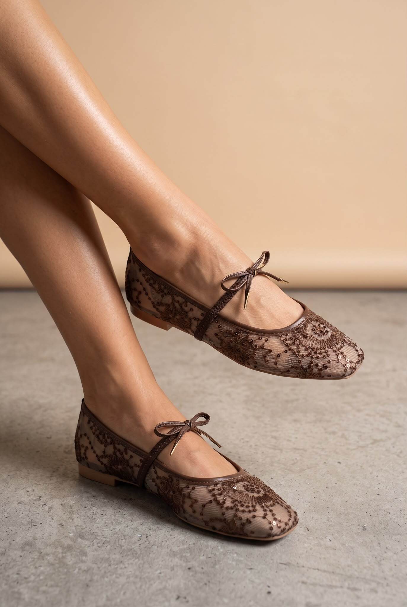 Grossista Poti Pati - Ballerine in pizzo con fiocco elastico