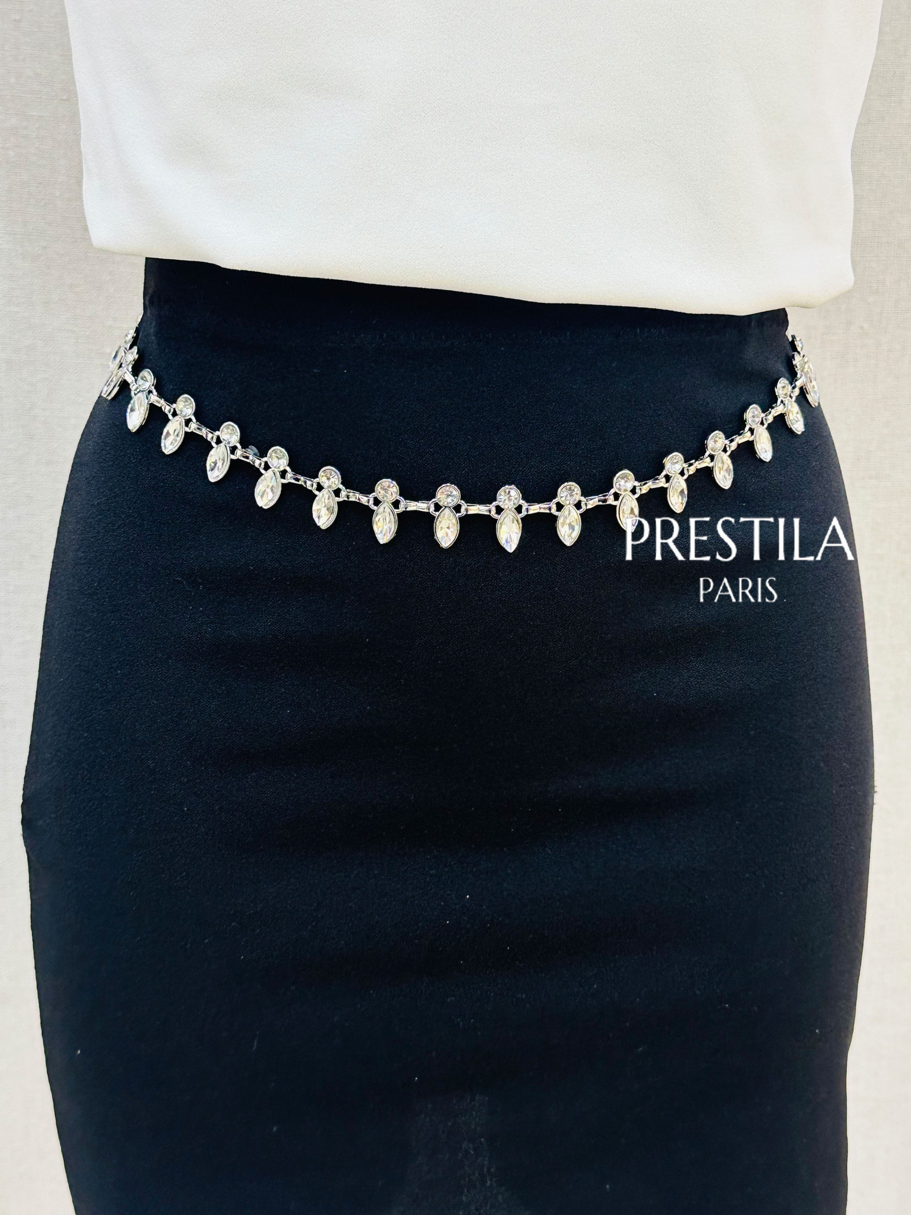 Wholesaler JH STORE - Shiny Women's Chain Belt