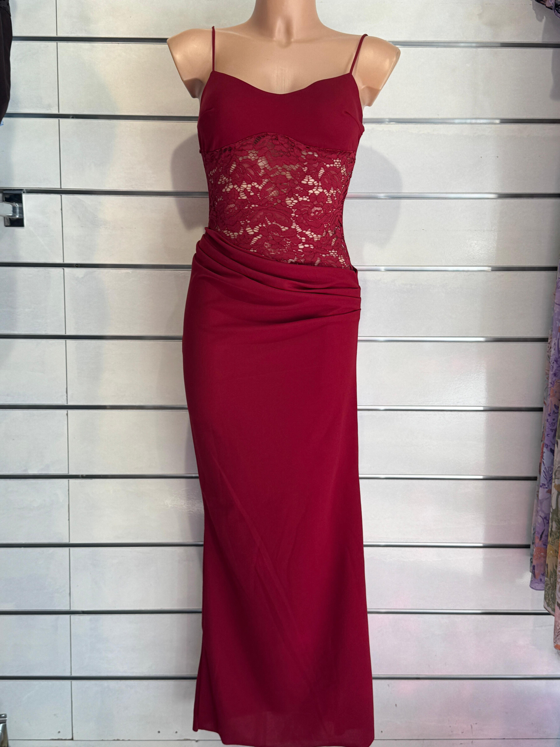 Mayorista PRESTILA - Vestido largo elegante con encaje