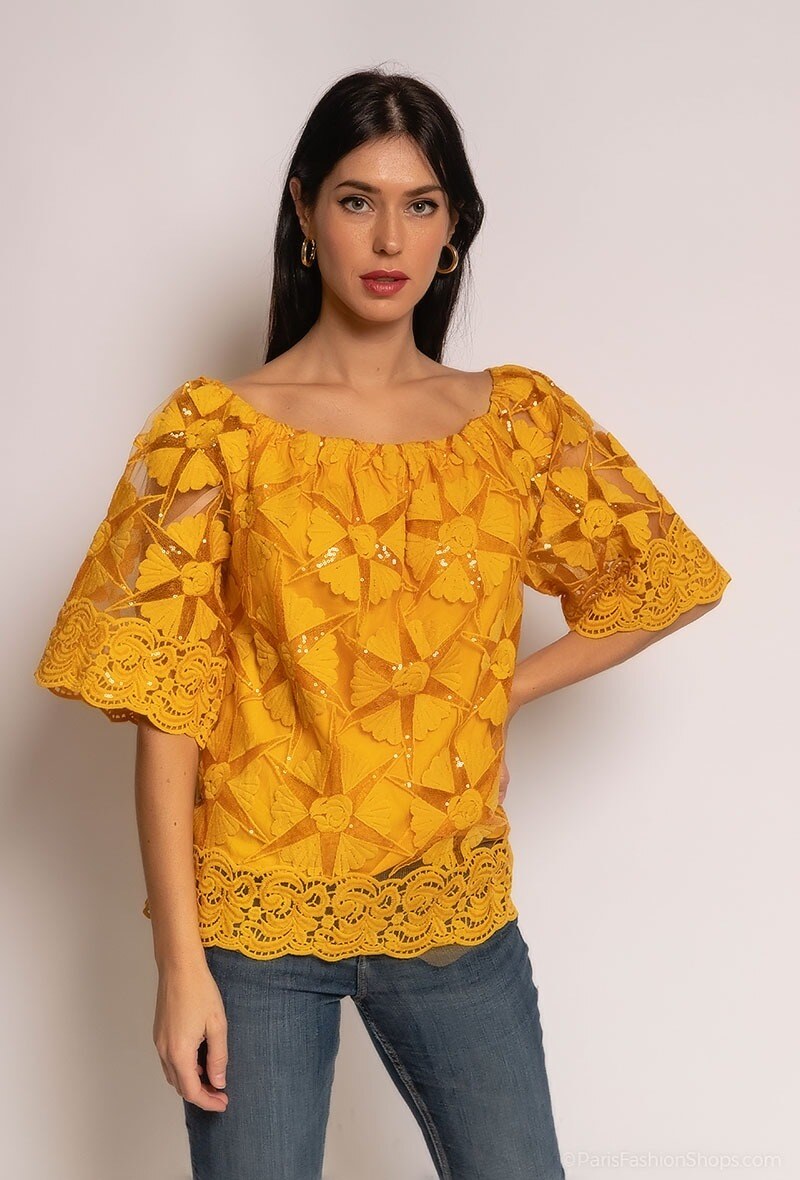 Wholesaler Princesse - Lace blouse with sequins