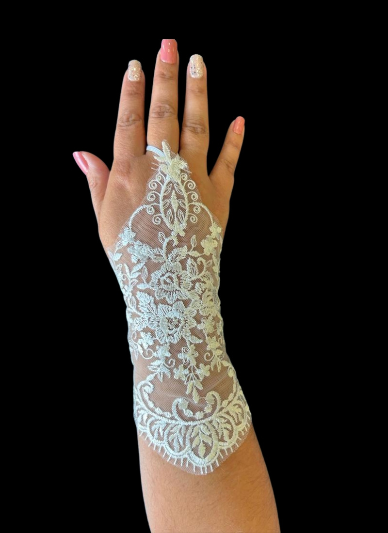 Grossiste Promarried - Gants de mariées en dentelle